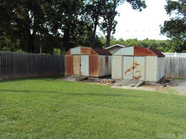 Delta Lawn - Residential