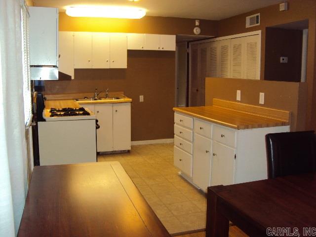 Delta Lawn - Residential