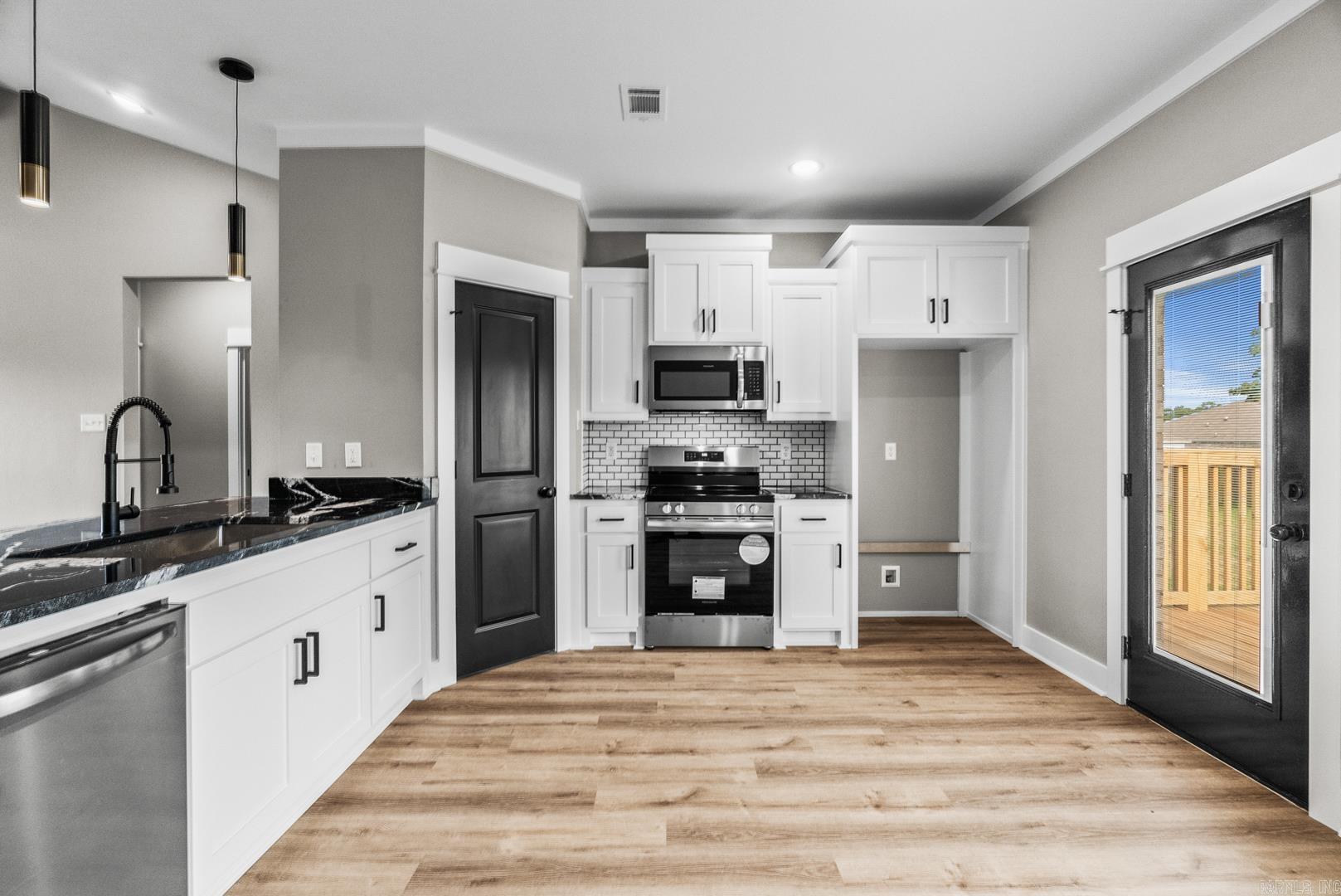 GREYSTONE - Residential