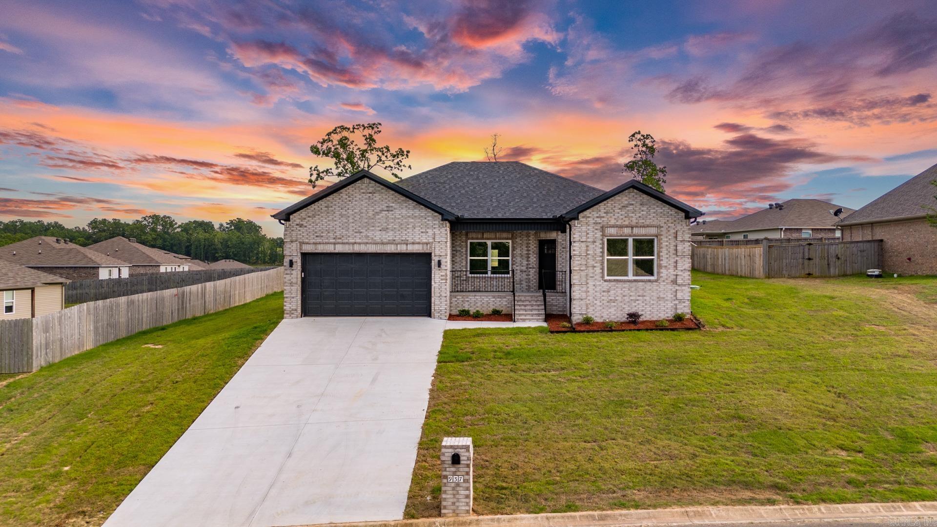 GREYSTONE - Residential