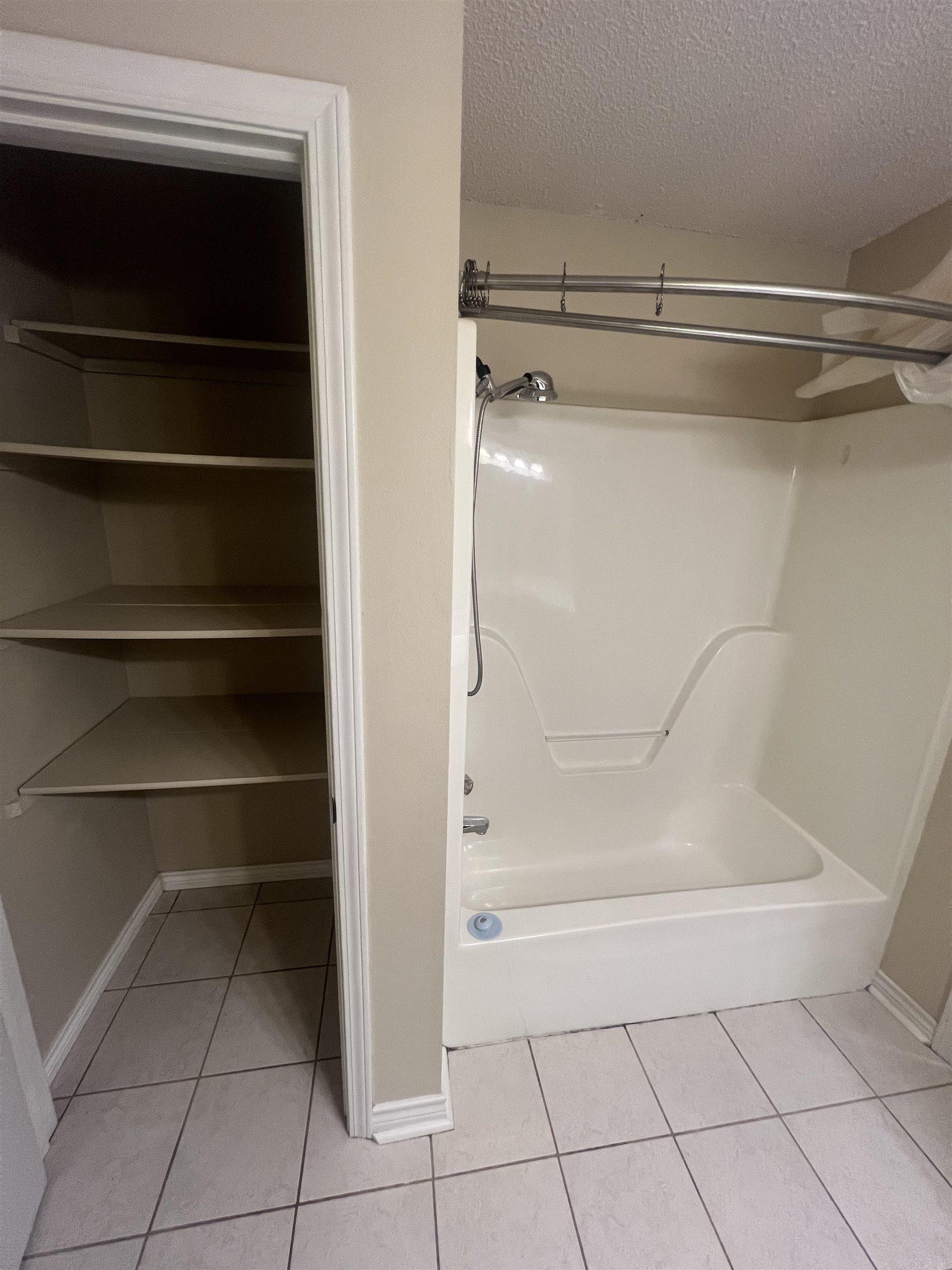 FOREST COVE - Residential