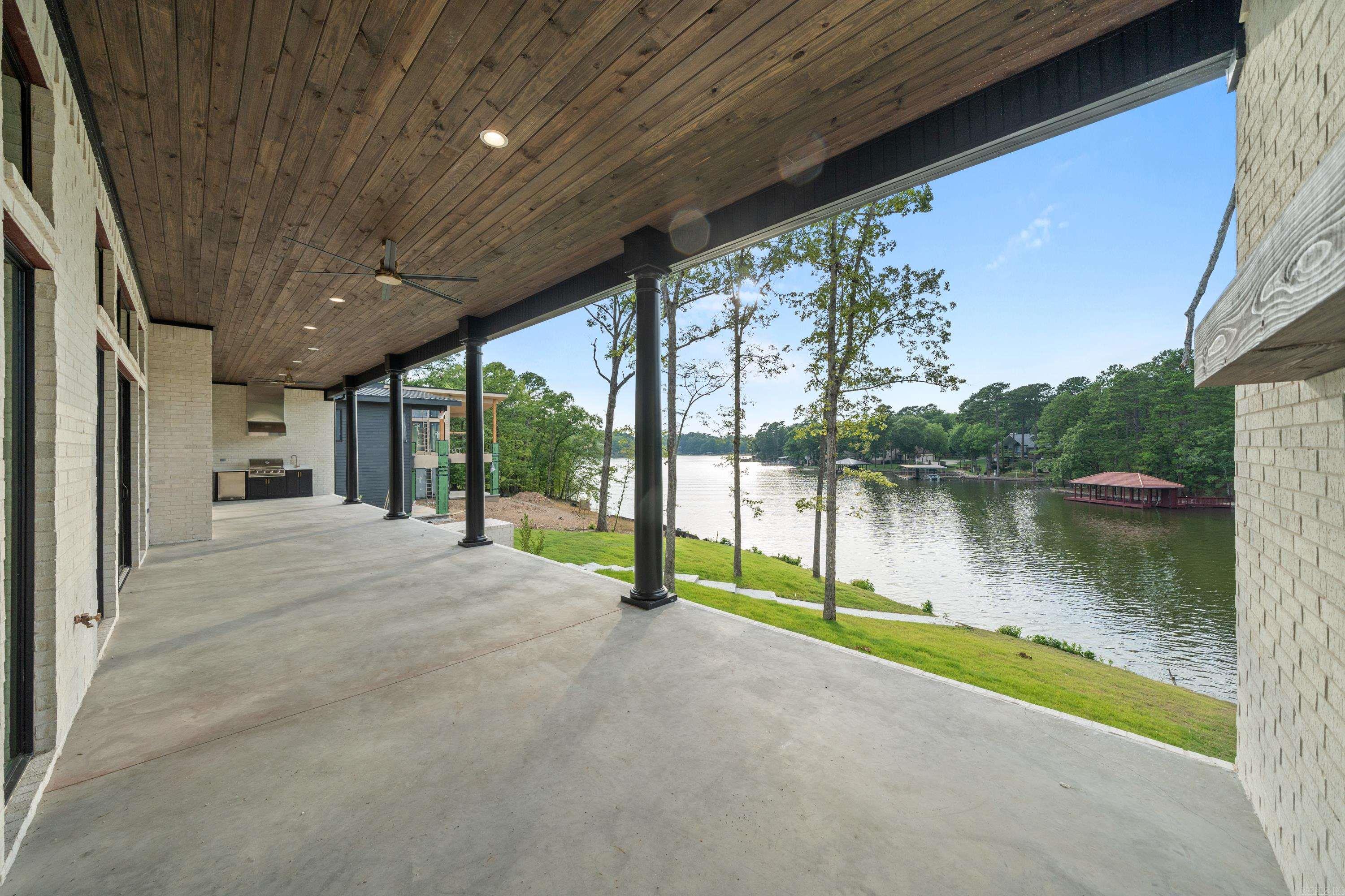 BLUE HERON SHORES II at DRIFTWOO - Residential