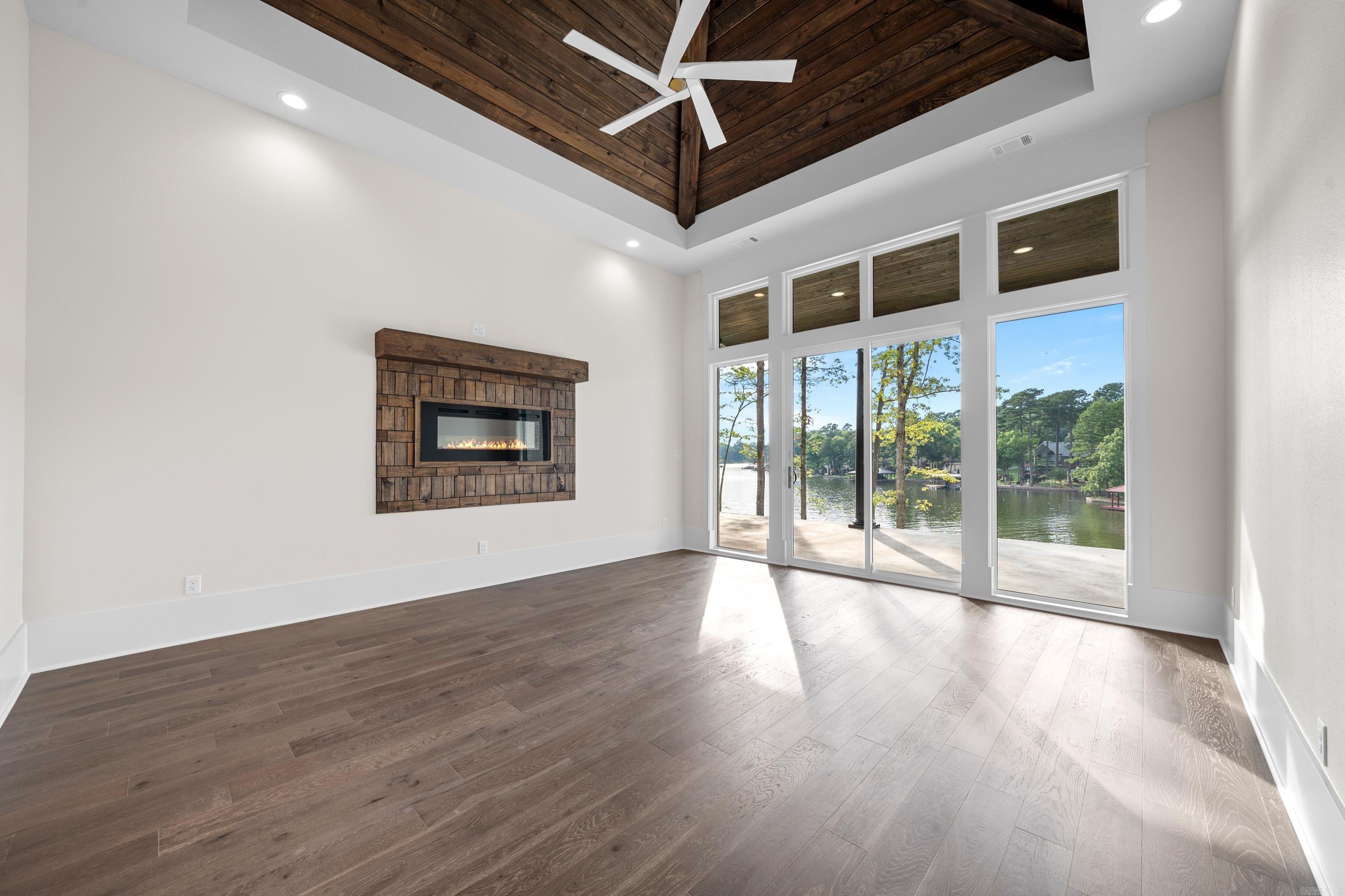 BLUE HERON SHORES II at DRIFTWOO - Residential