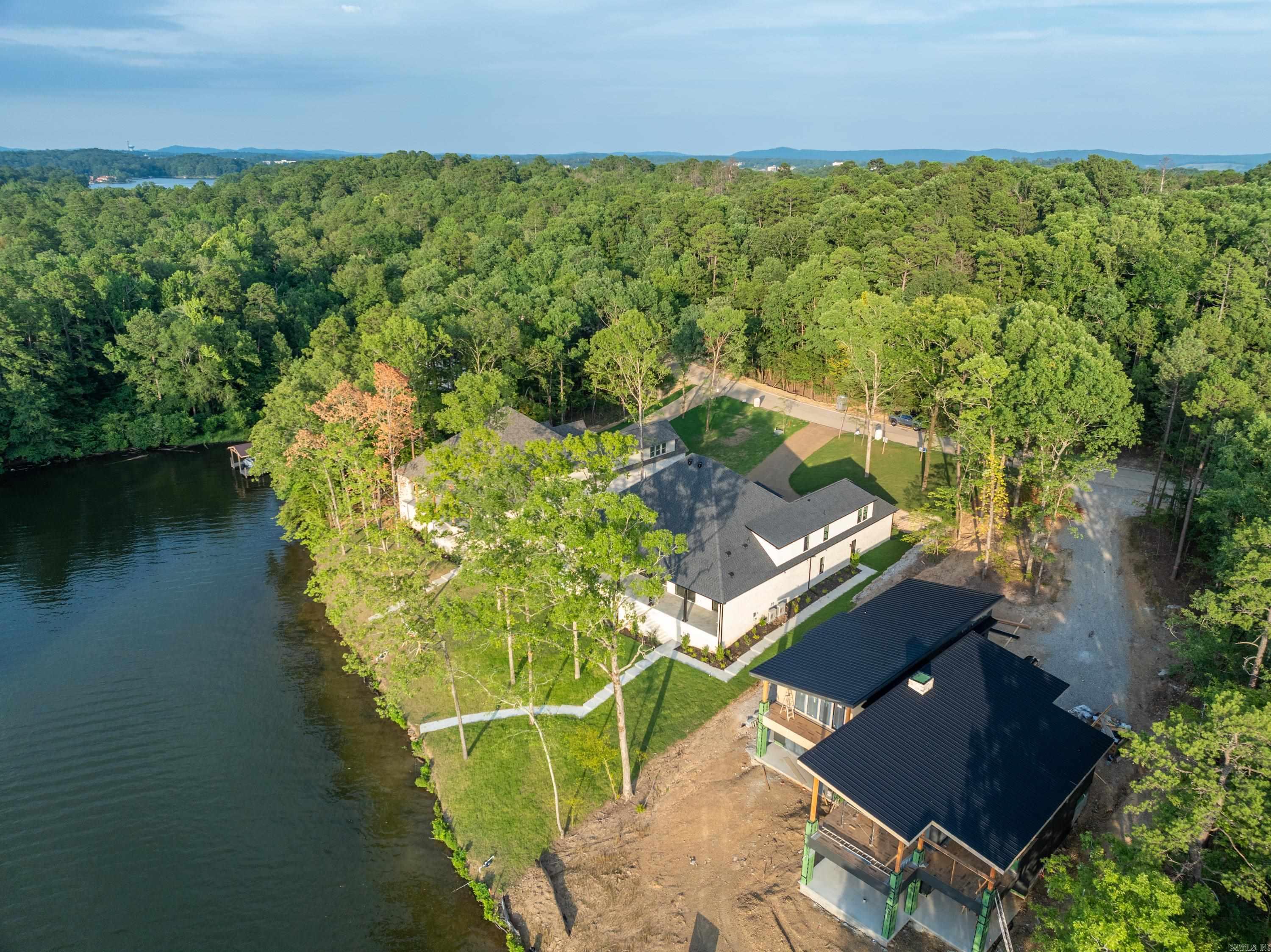 BLUE HERON SHORES II at DRIFTWOO - Residential