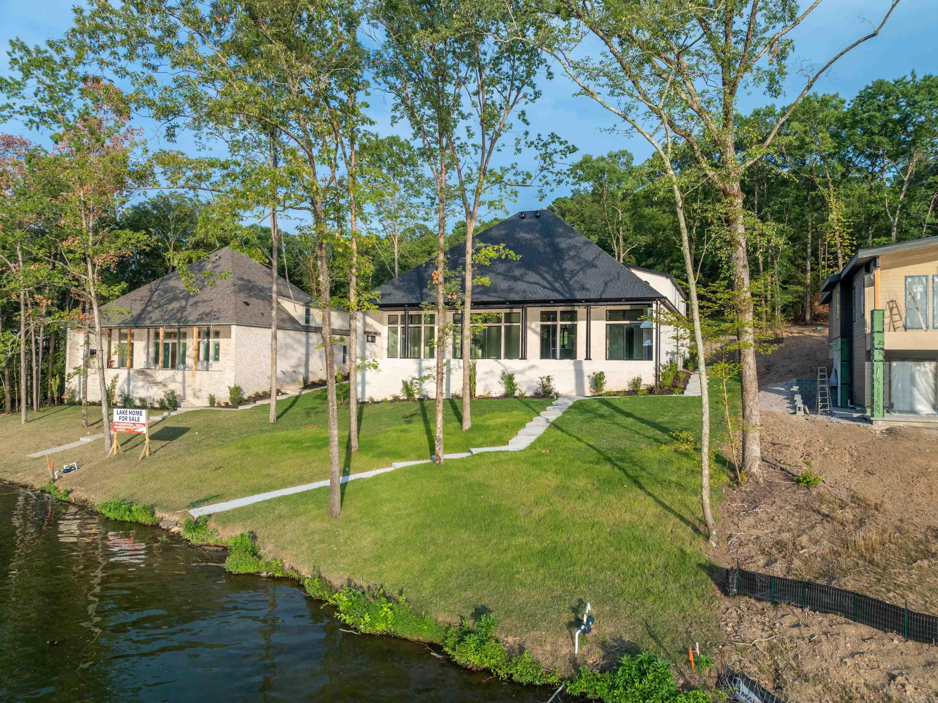 BLUE HERON SHORES II at DRIFTWOO - Residential
