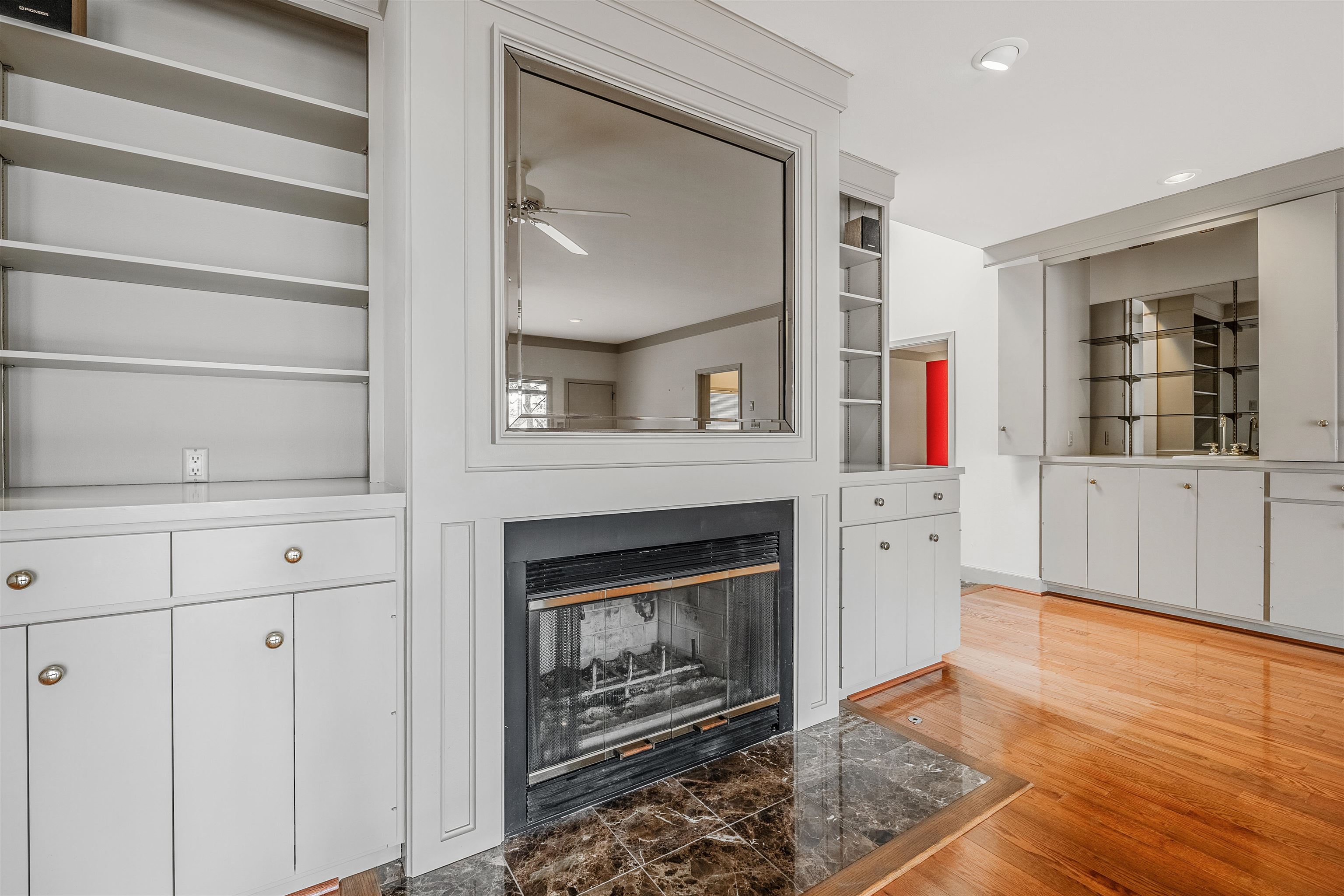 MAUMELLE CLUB MANOR TO CRYSTAL - Residential