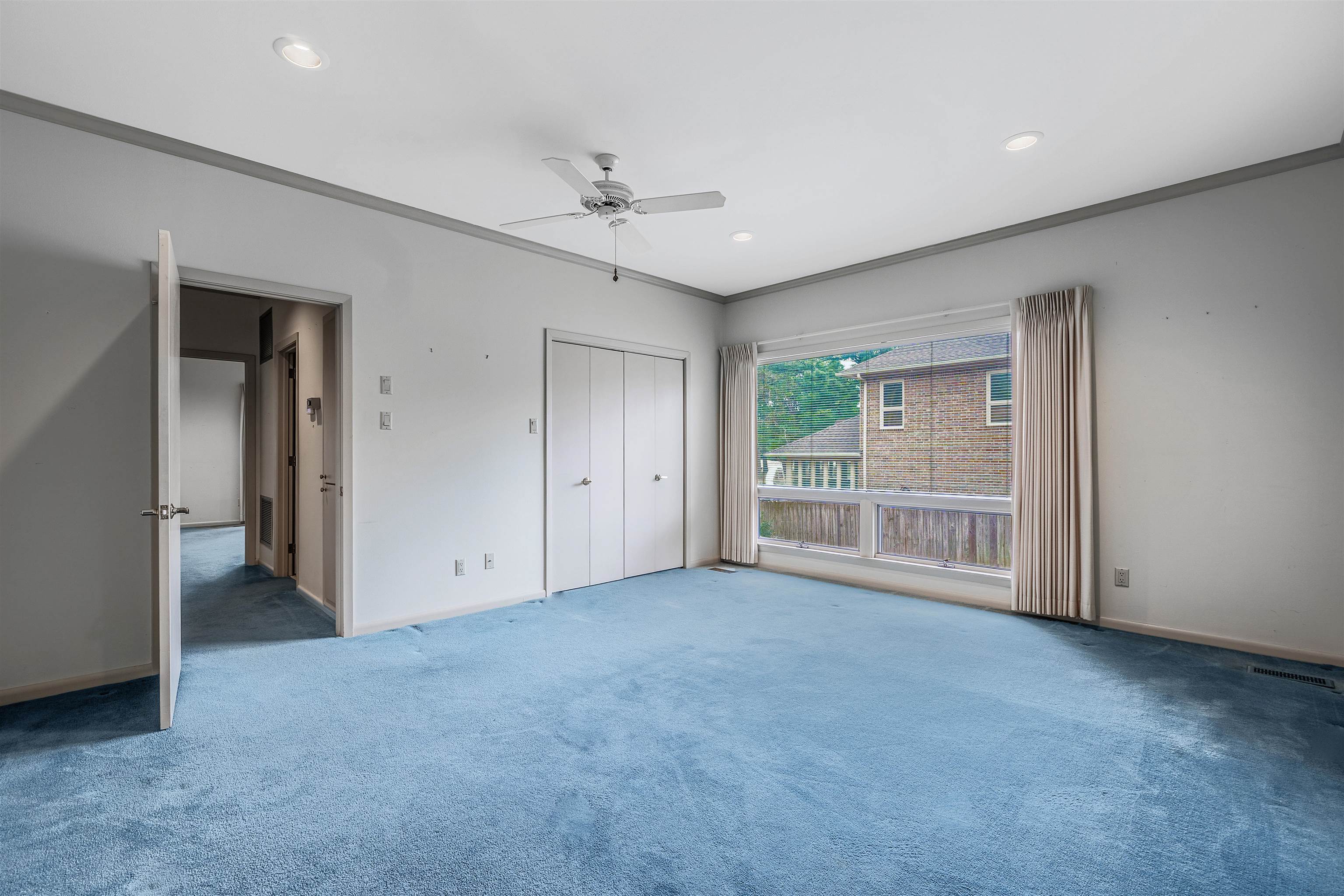 MAUMELLE CLUB MANOR TO CRYSTAL - Residential