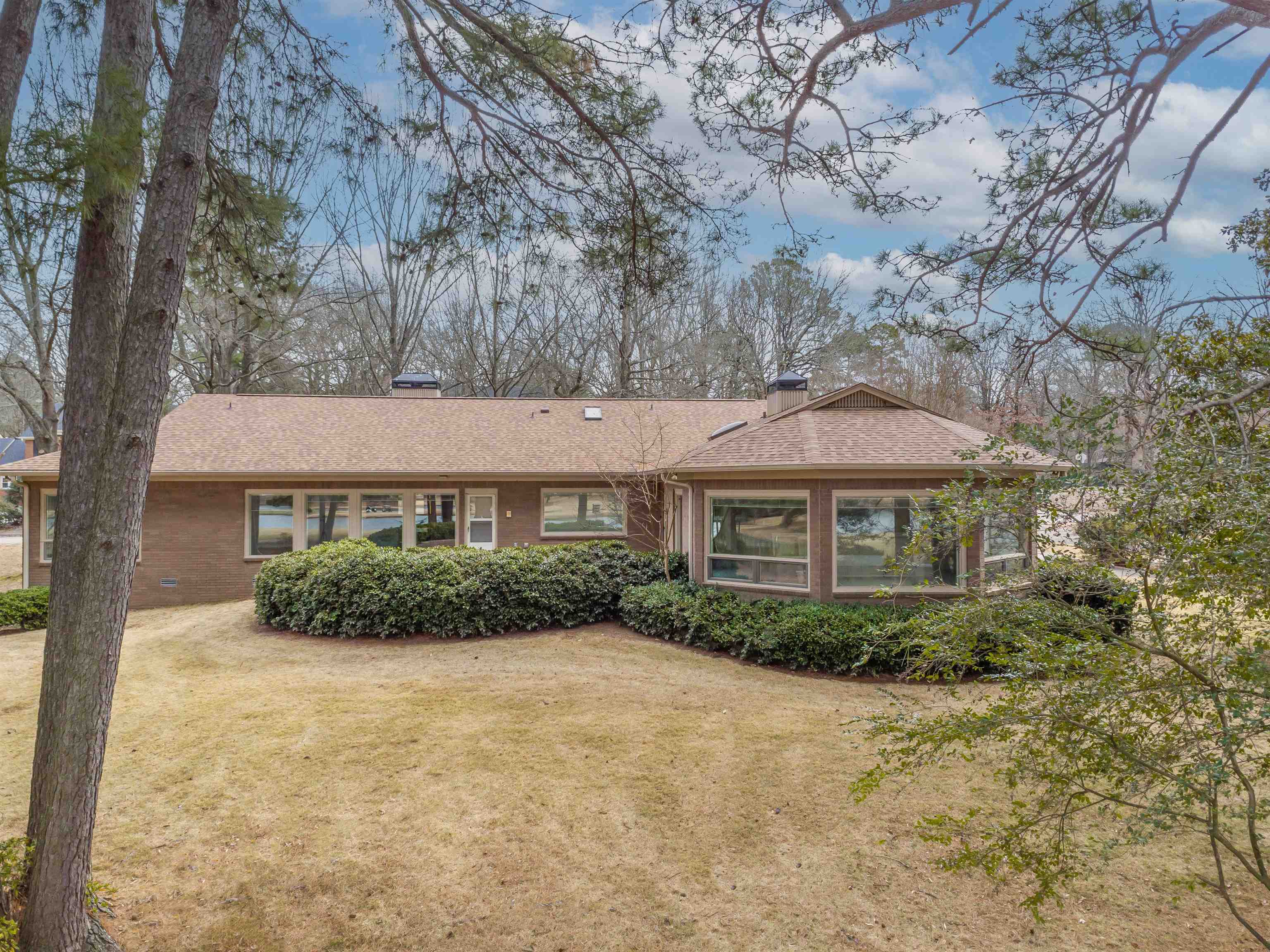 MAUMELLE CLUB MANOR TO CRYSTAL - Residential