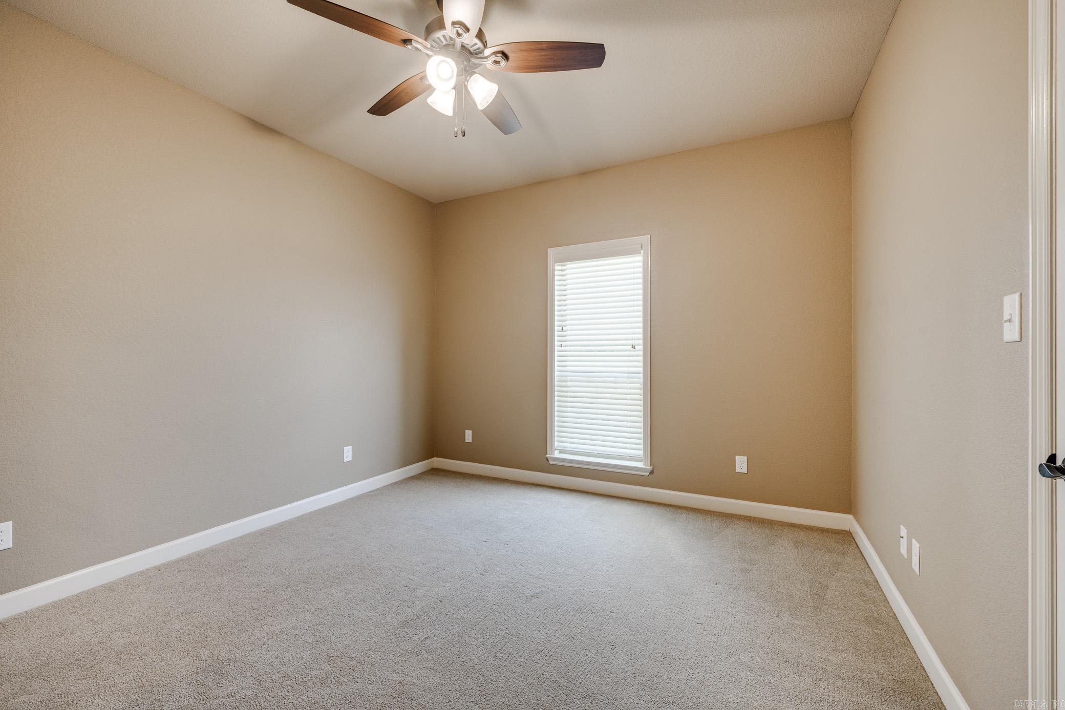 STONE LINKS ADDN - Residential