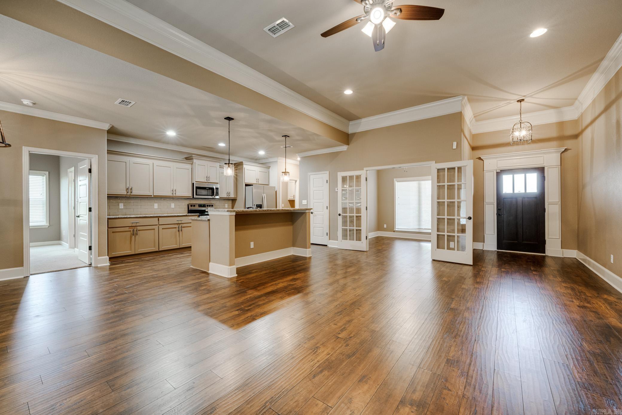 STONE LINKS ADDN - Residential