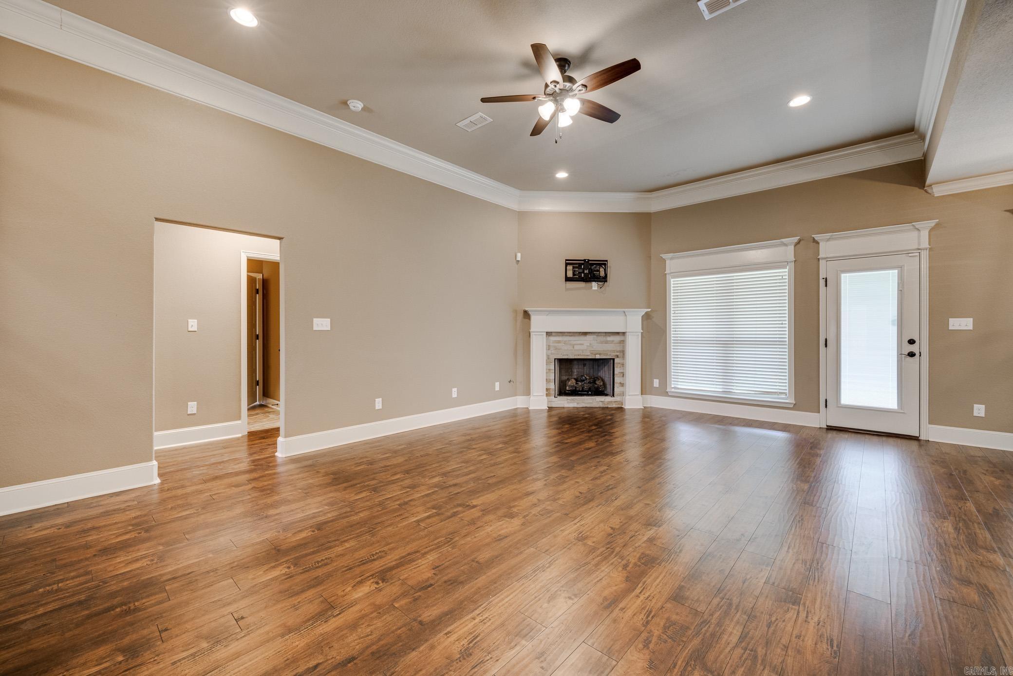 STONE LINKS ADDN - Residential