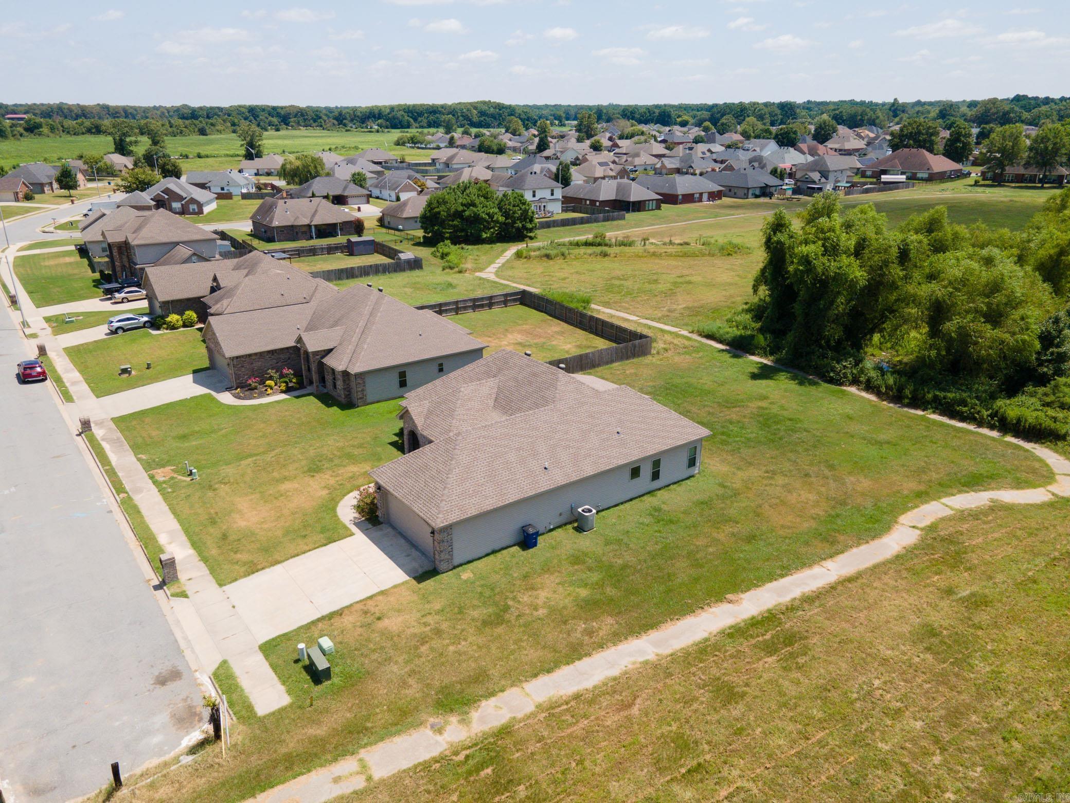 STONE LINKS ADDN - Residential