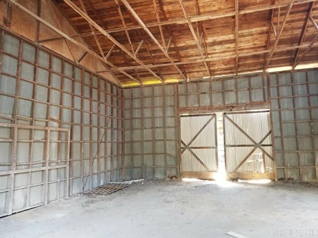 Burns - Commercial Sale