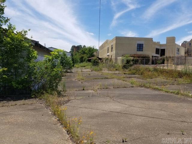 Burns - Commercial Sale