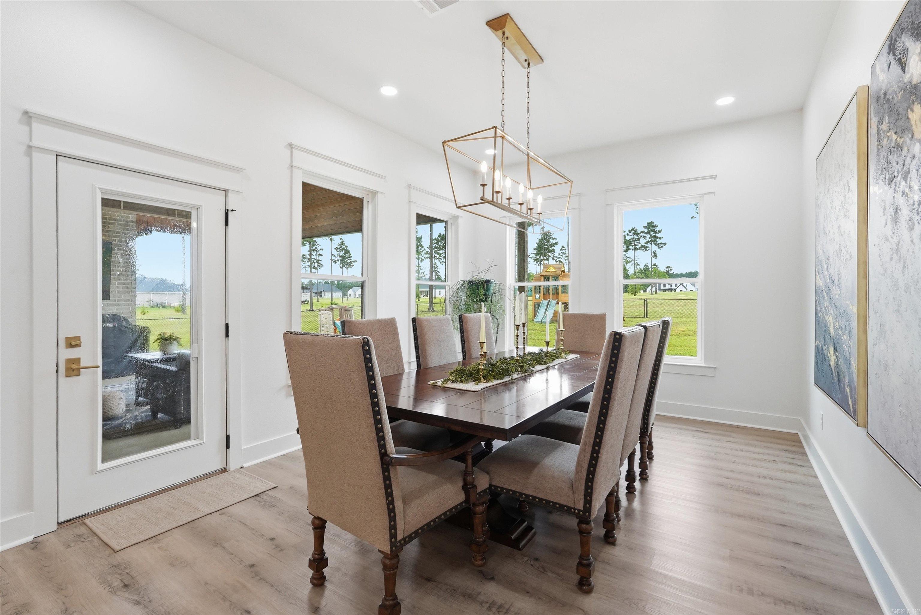 EAGLE RIDGE ESTATES - Residential