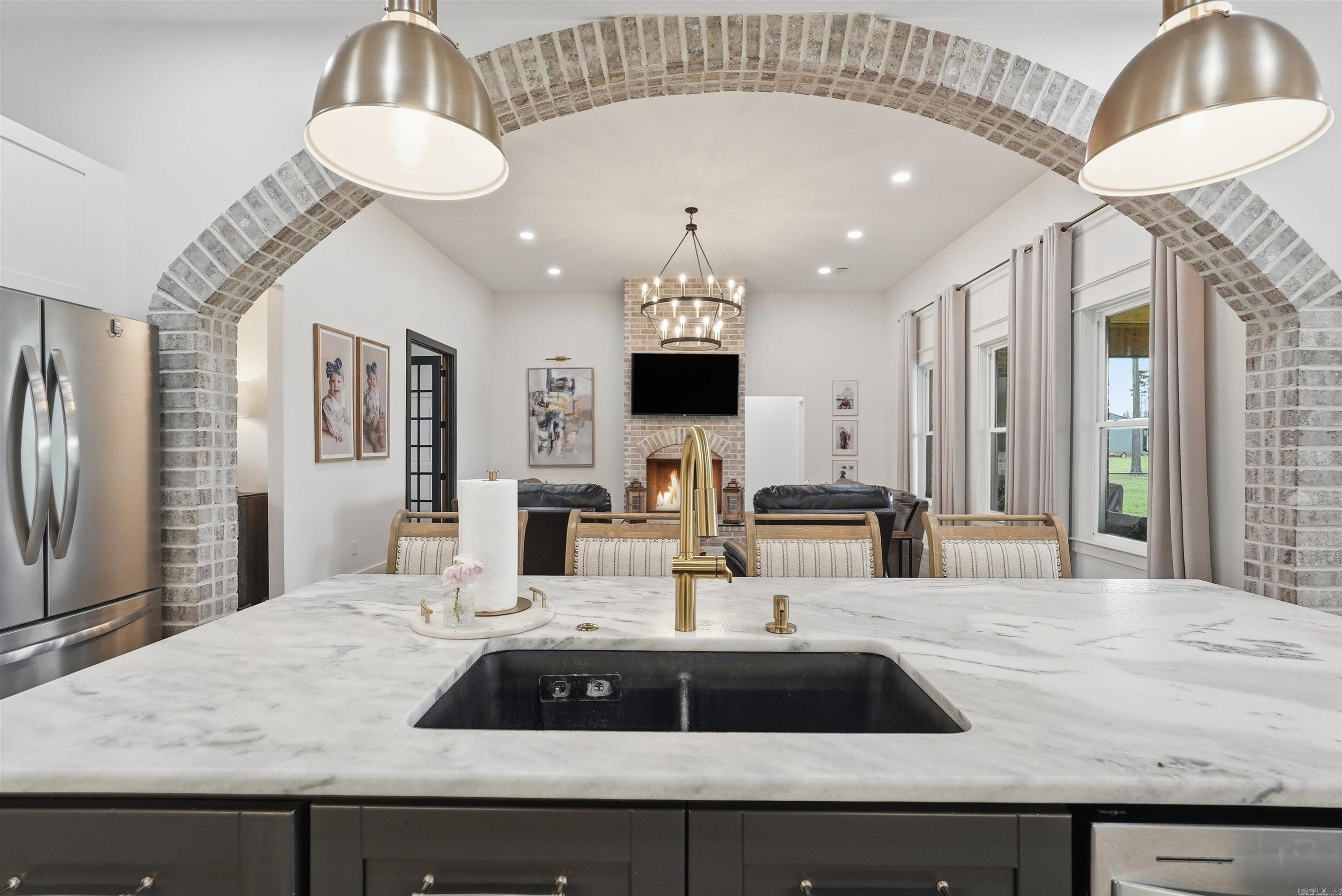 EAGLE RIDGE ESTATES - Residential