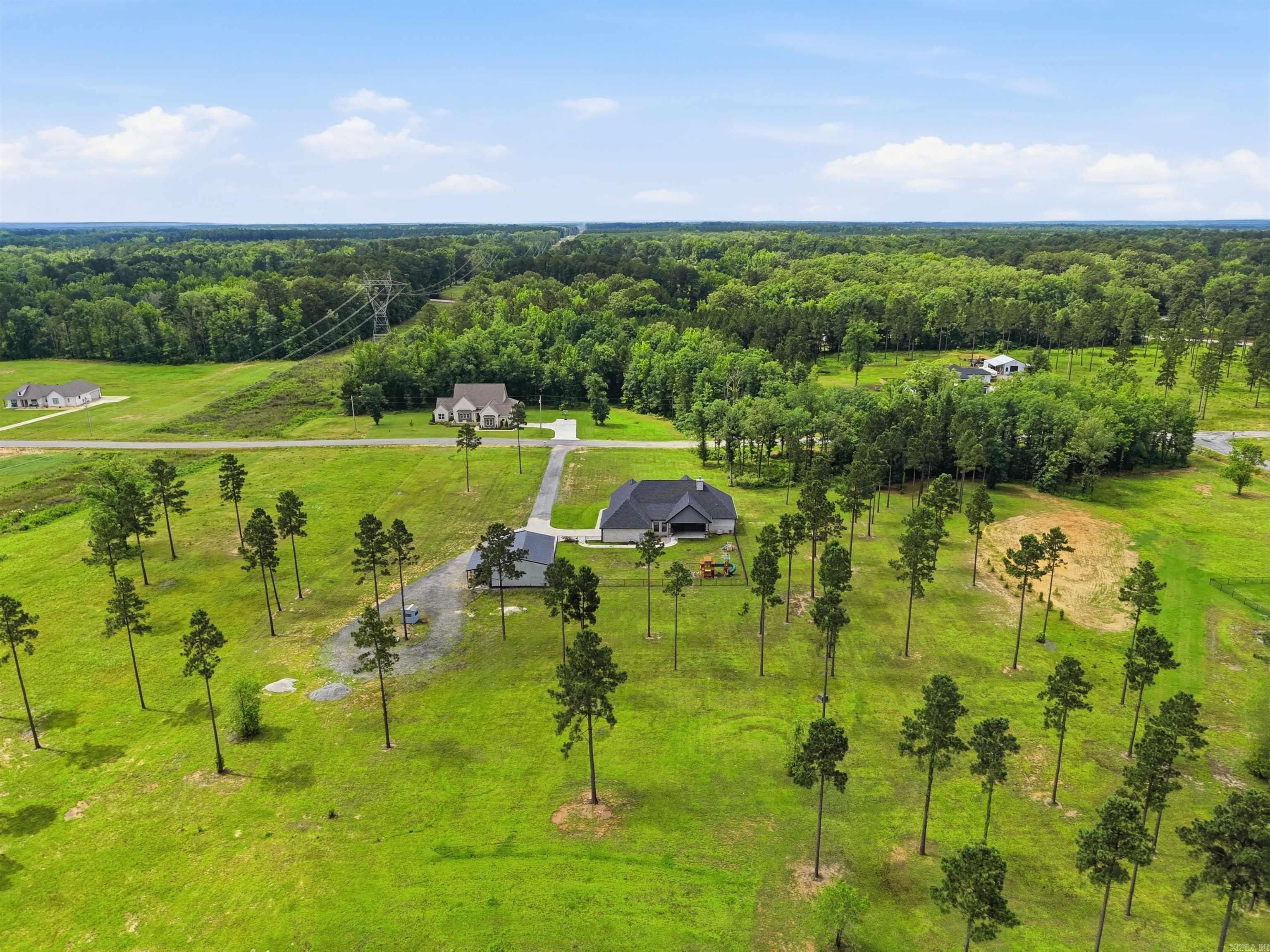 EAGLE RIDGE ESTATES - Residential