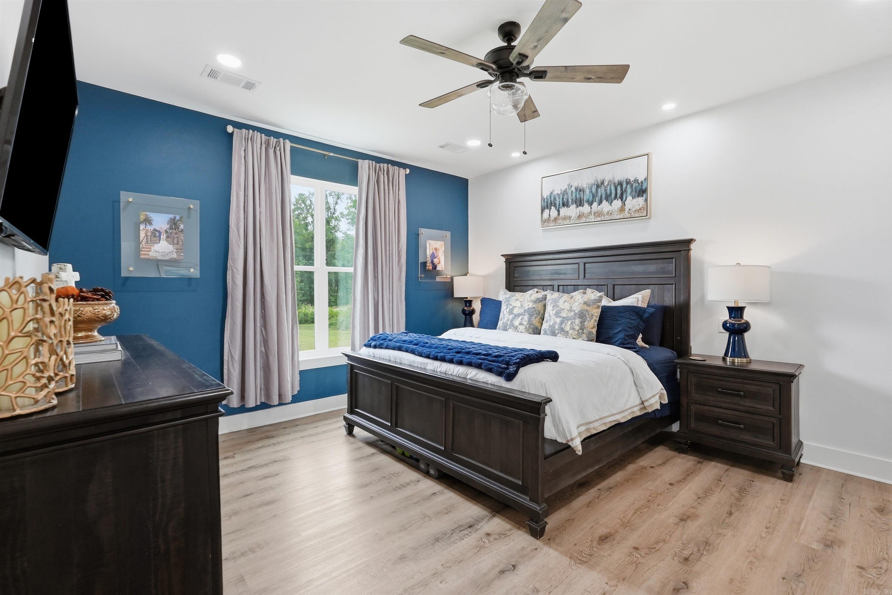 EAGLE RIDGE ESTATES - Residential