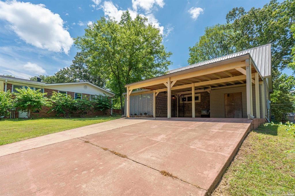 Sherwood Forest - Residential