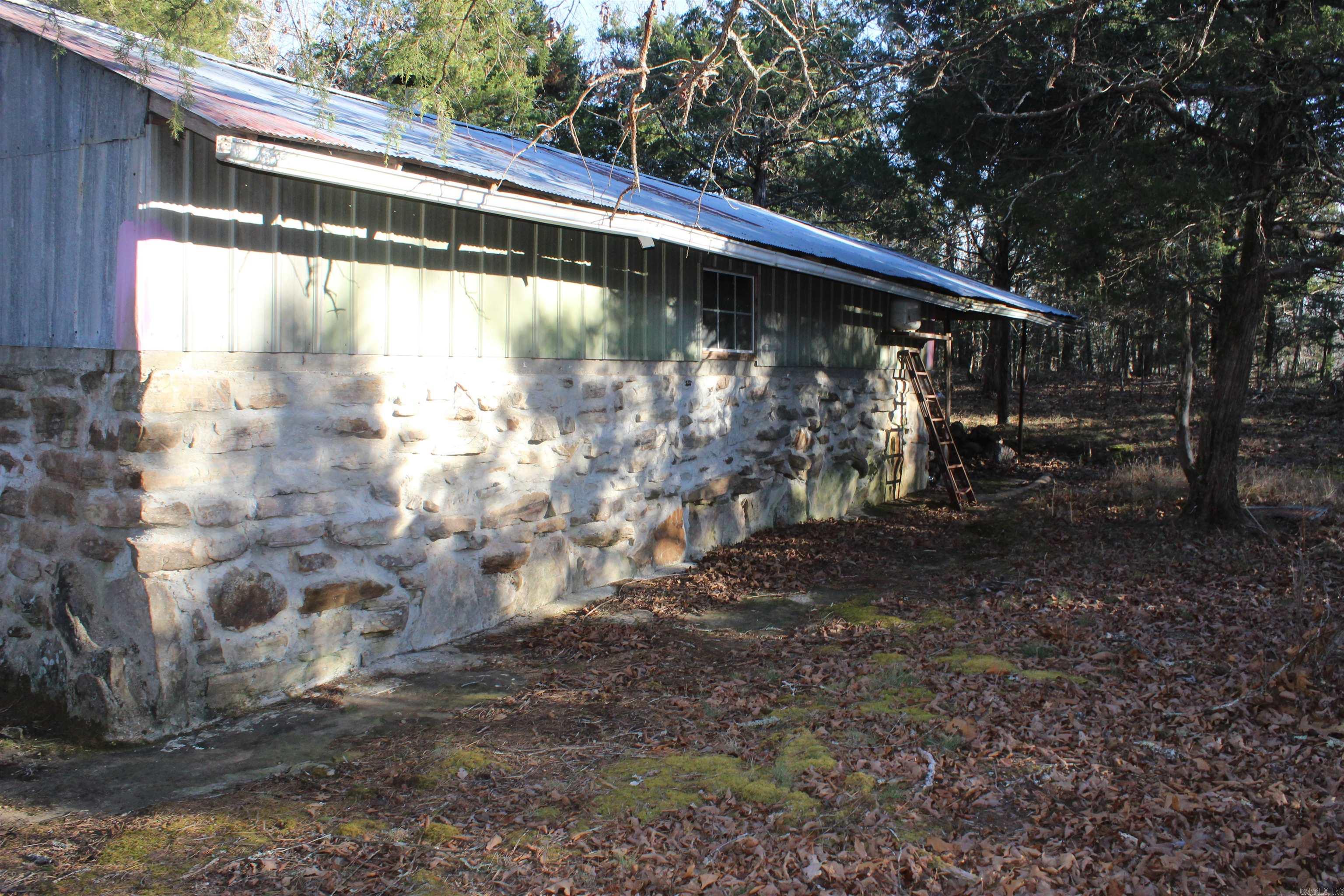 Metes & Bounds - Land