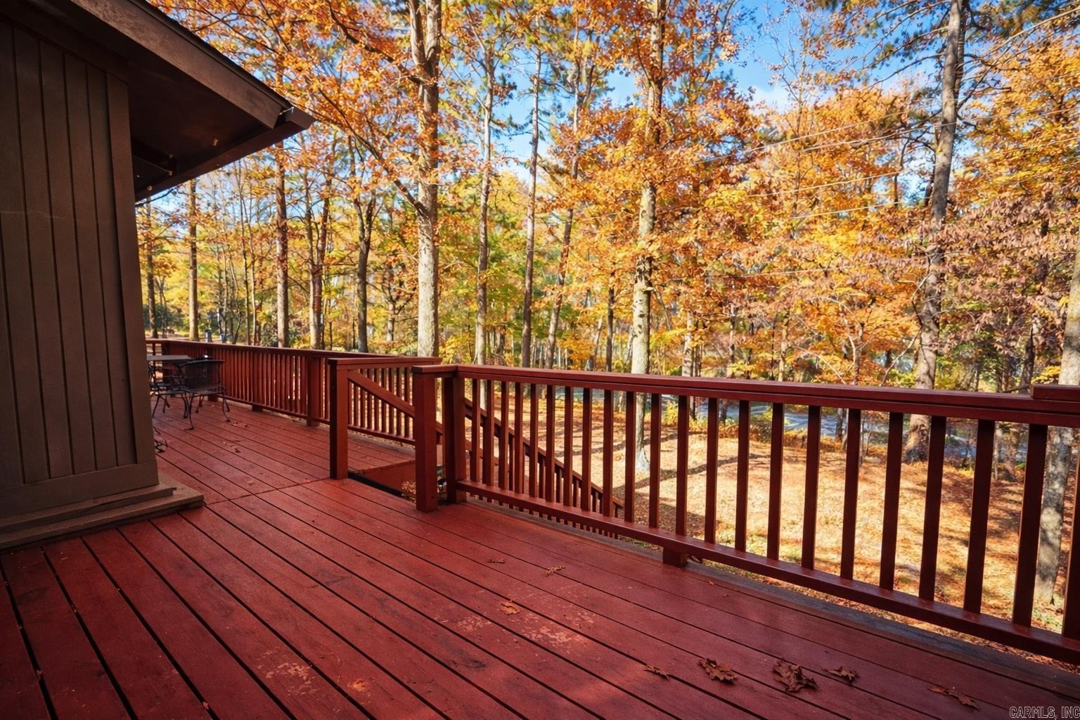 VALENCIA COURTS - Residential