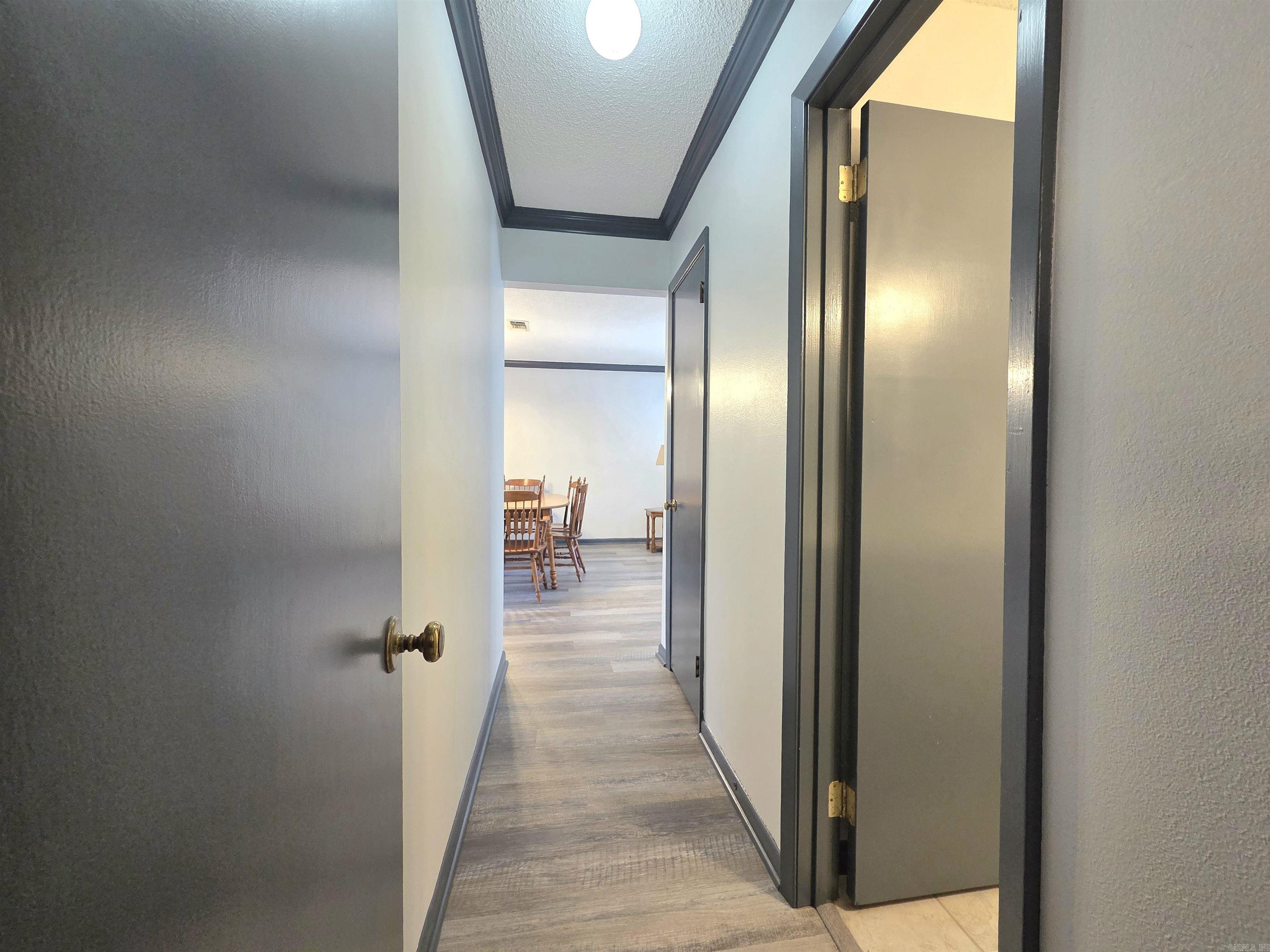 VALENCIA COURTS - Residential