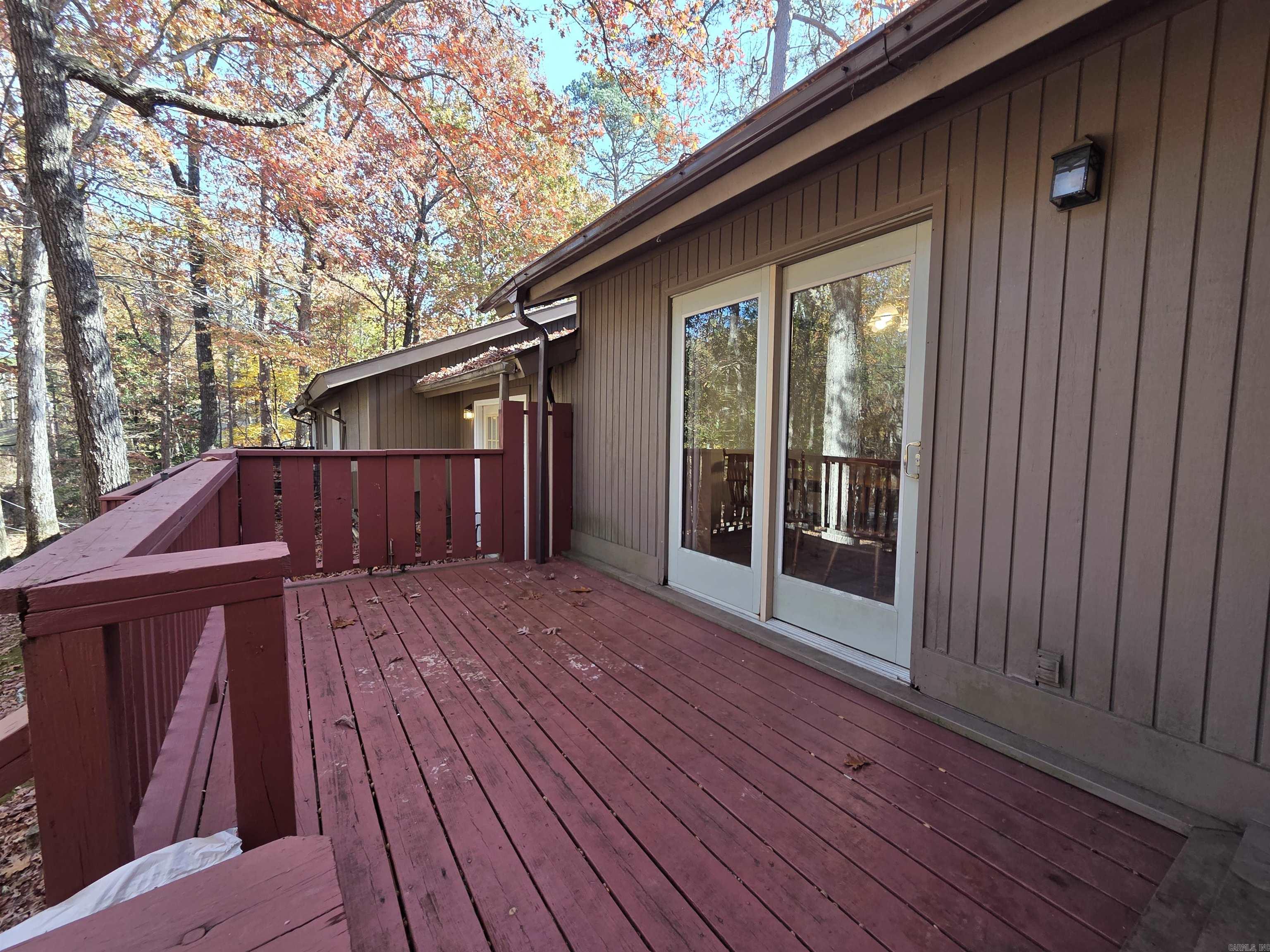 VALENCIA COURTS - Residential