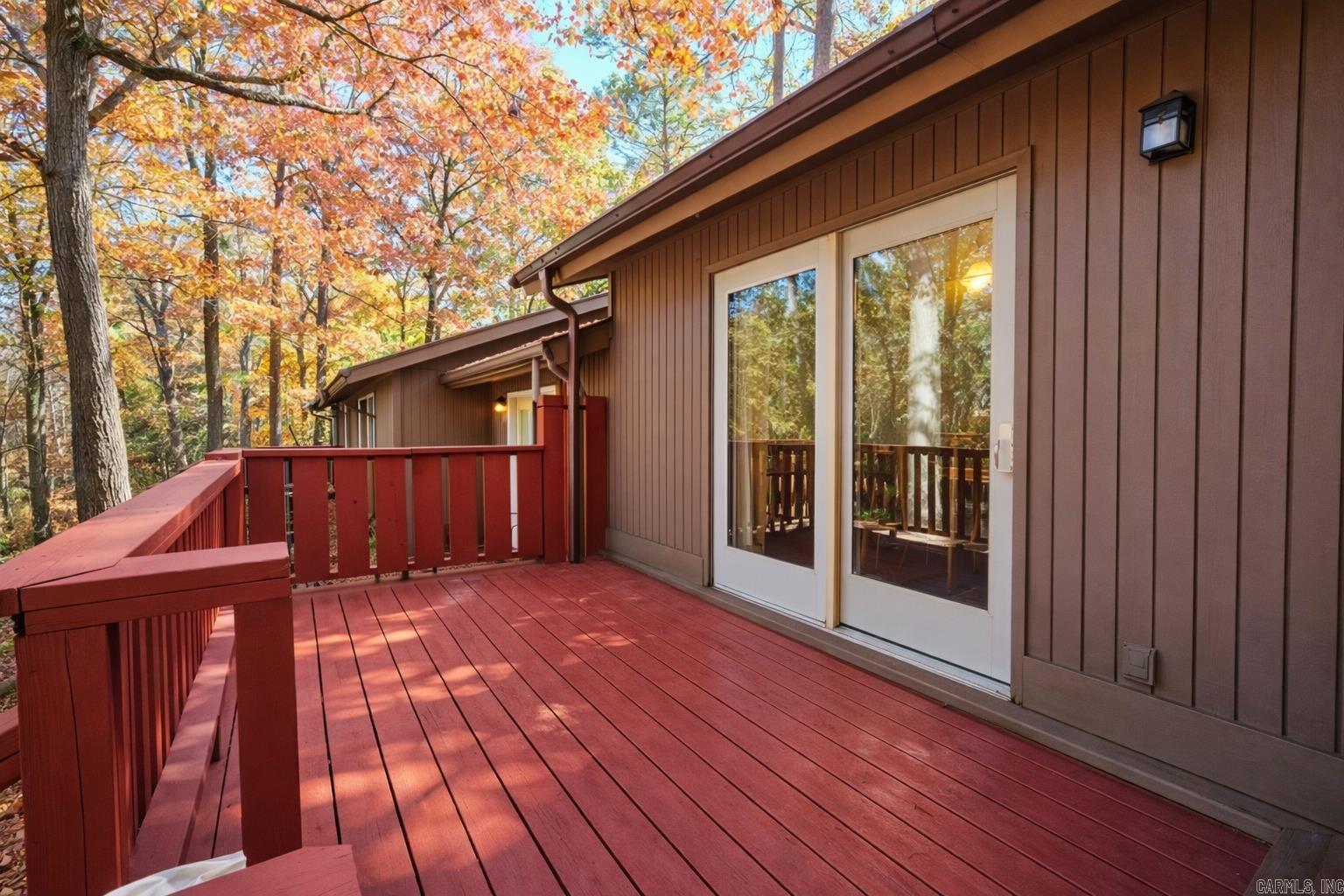 VALENCIA COURTS - Residential