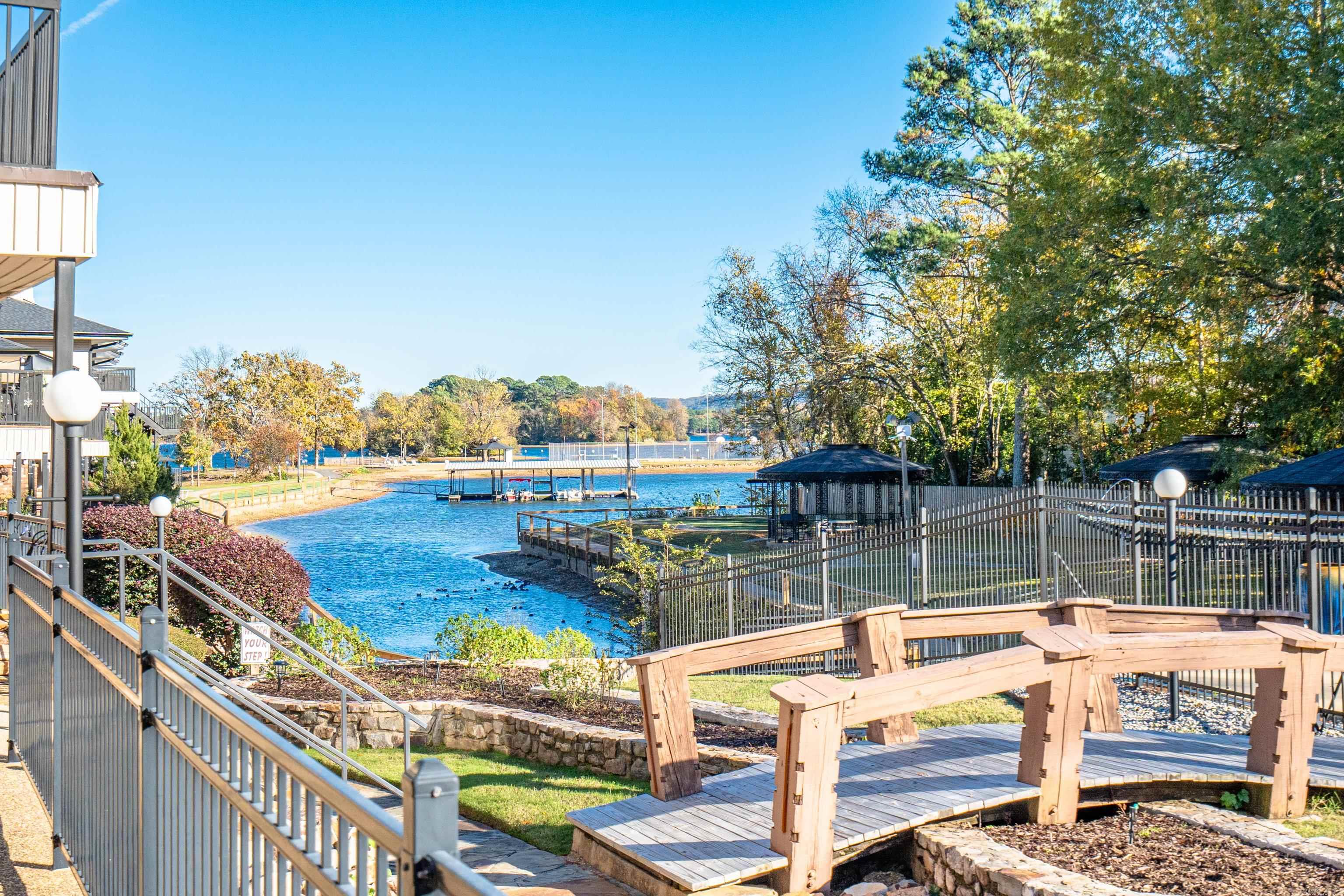 EMERALD ISLE HPR - Residential