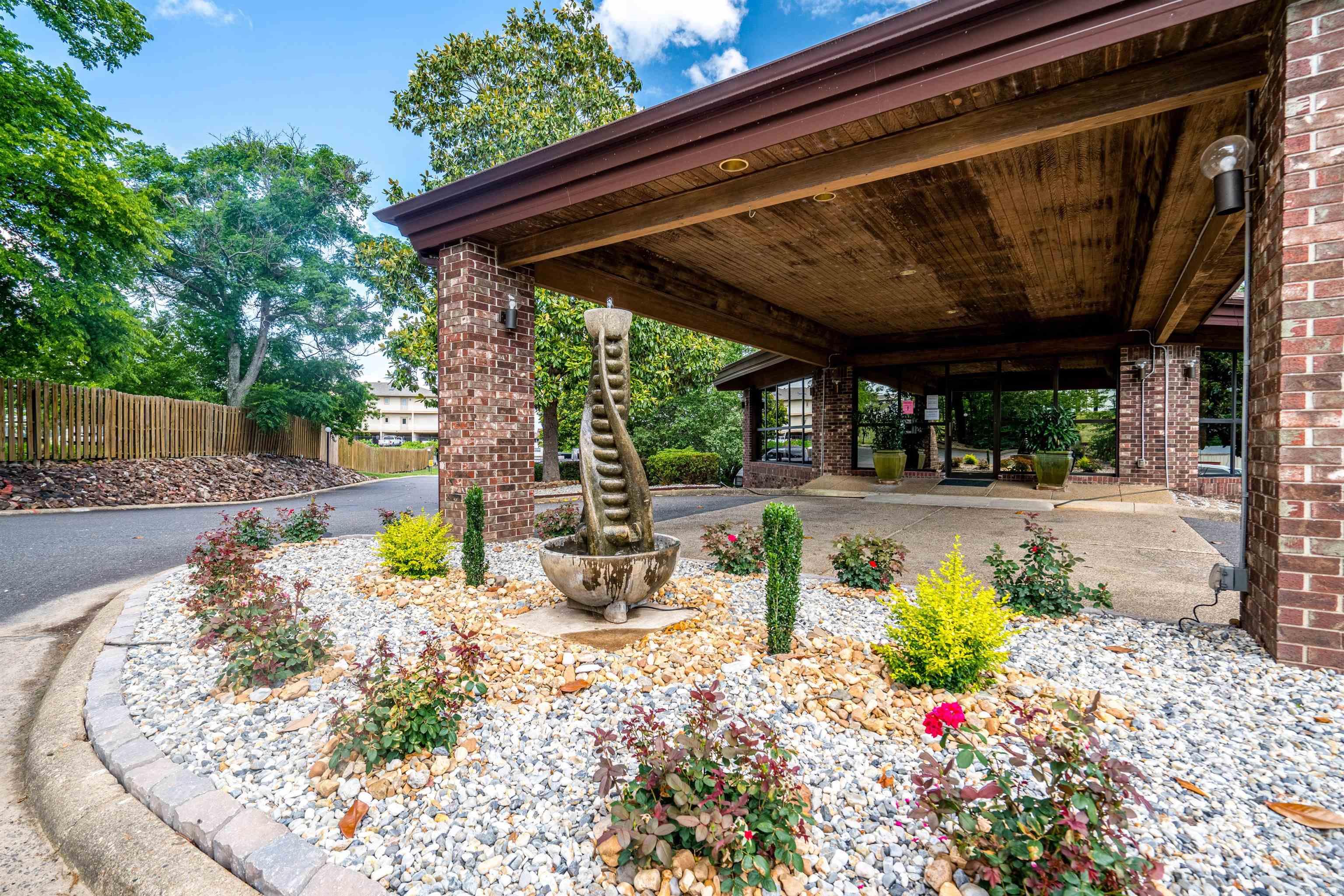 EMERALD ISLE HPR - Residential