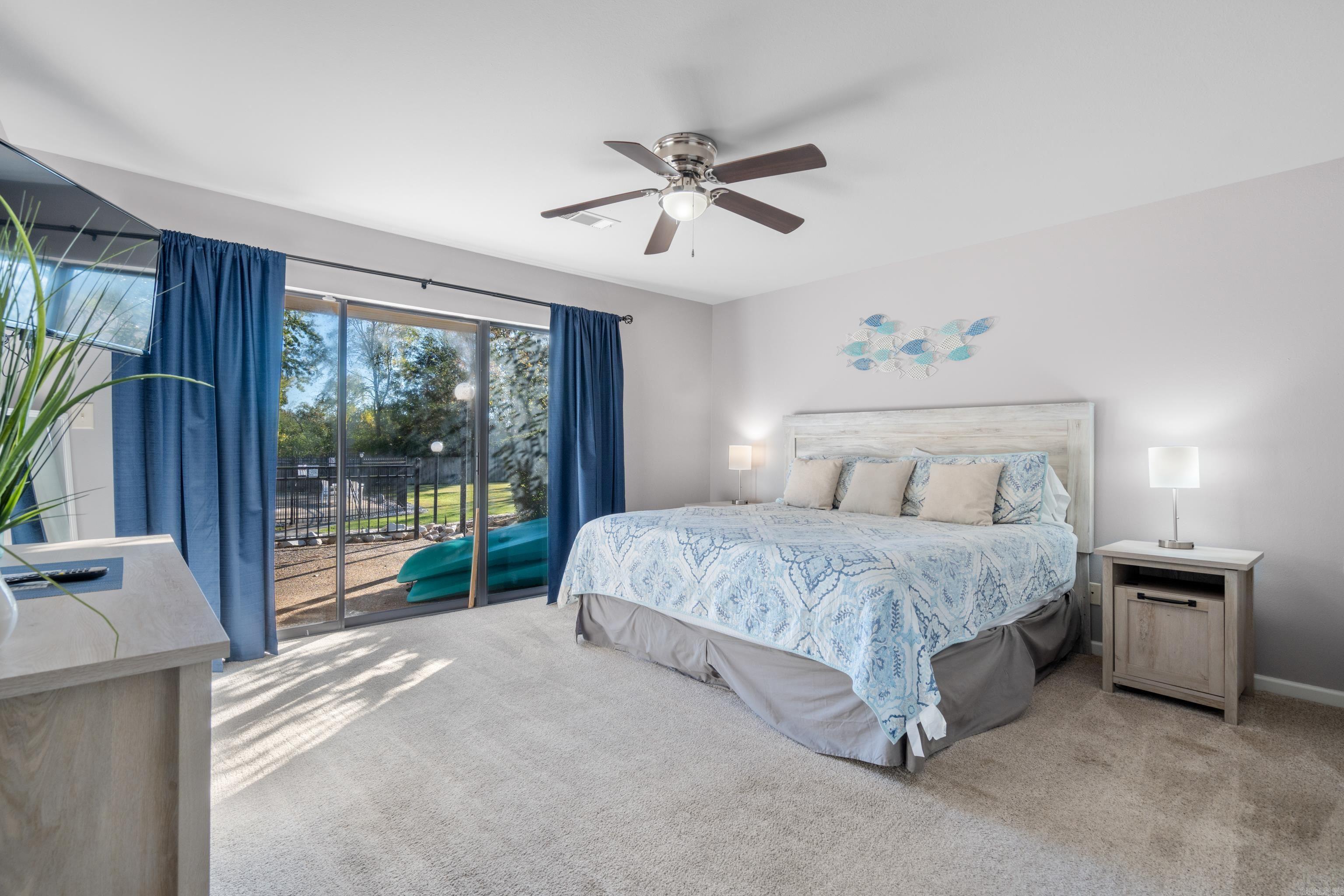 EMERALD ISLE HPR - Residential