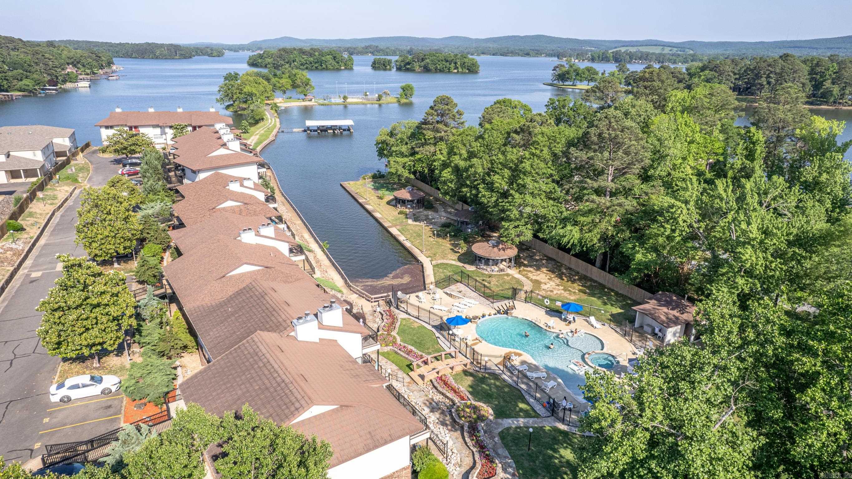 EMERALD ISLE HPR - Residential
