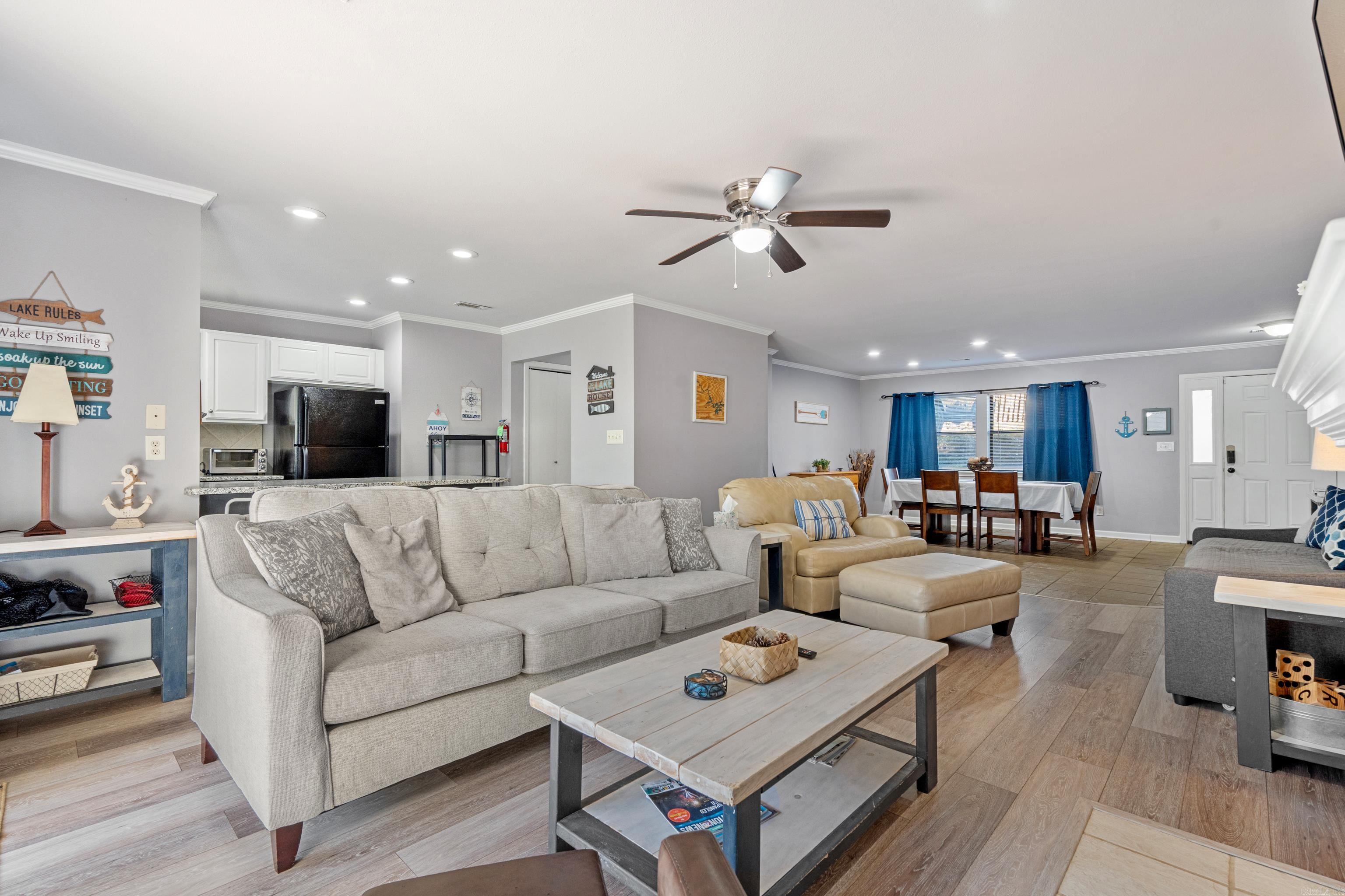 EMERALD ISLE HPR - Residential