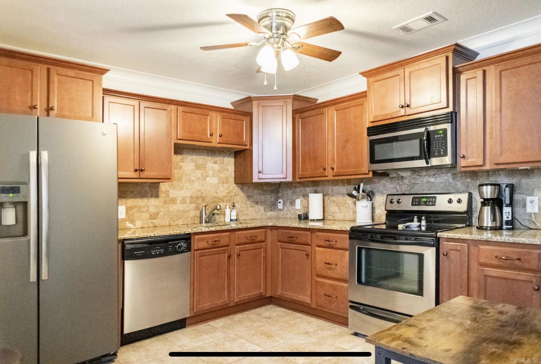 DIAMONDHEAD - Residential