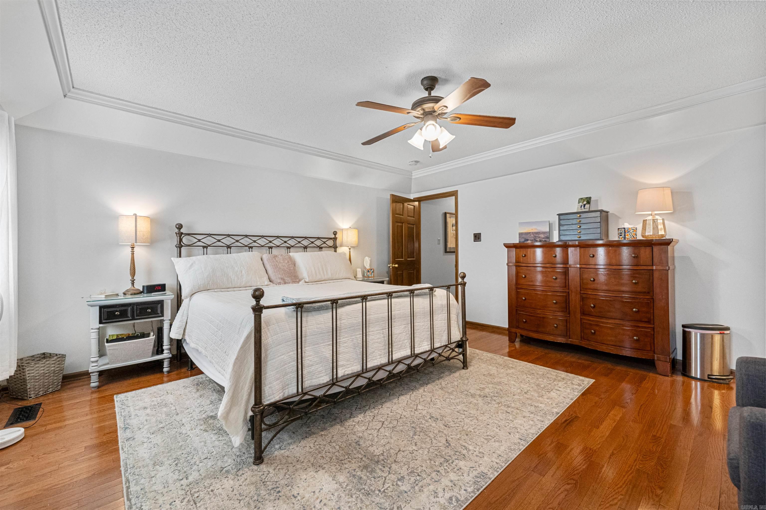 OVERBROOK - Residential