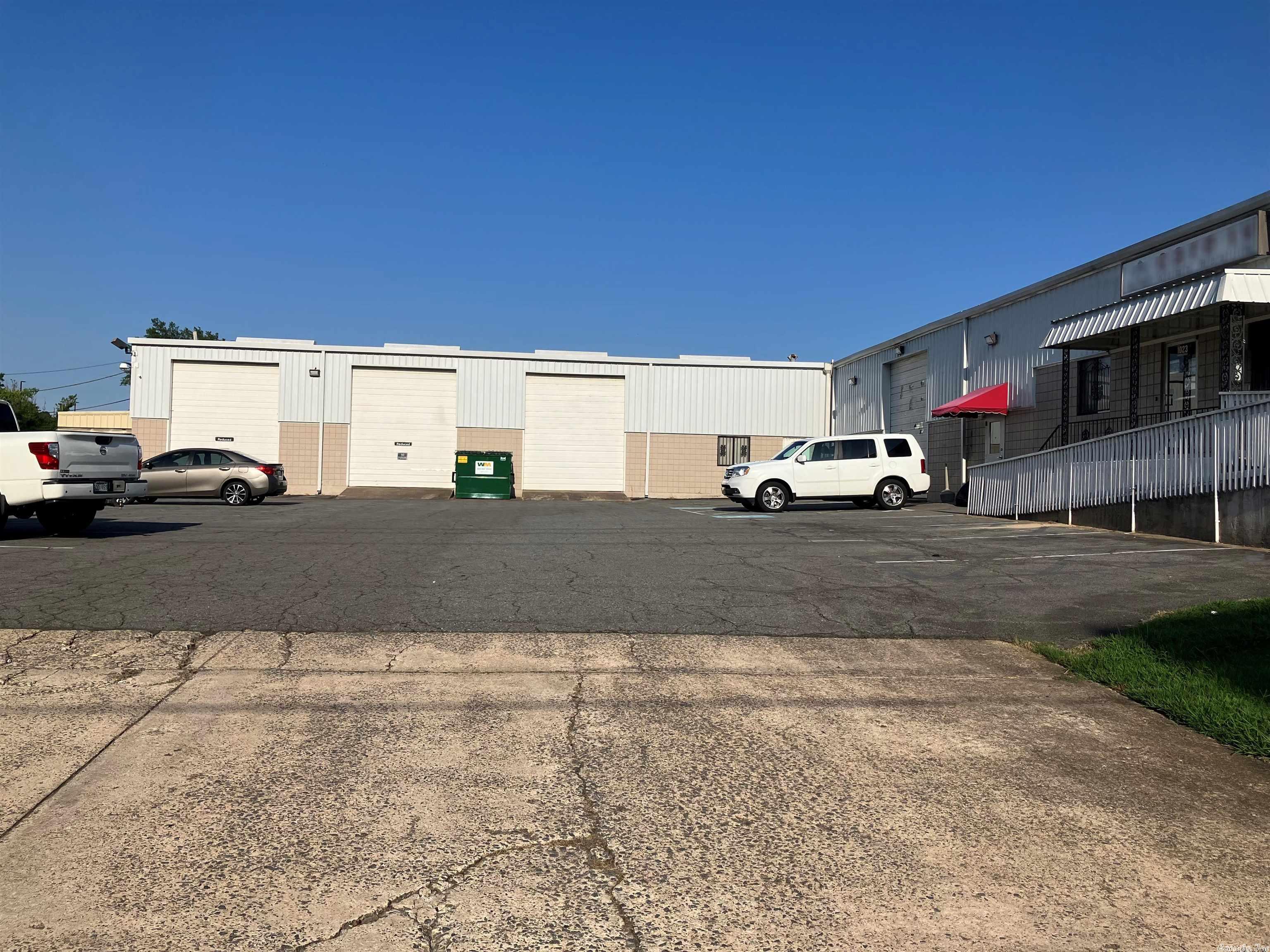 11-1N-13 - Commercial Sale