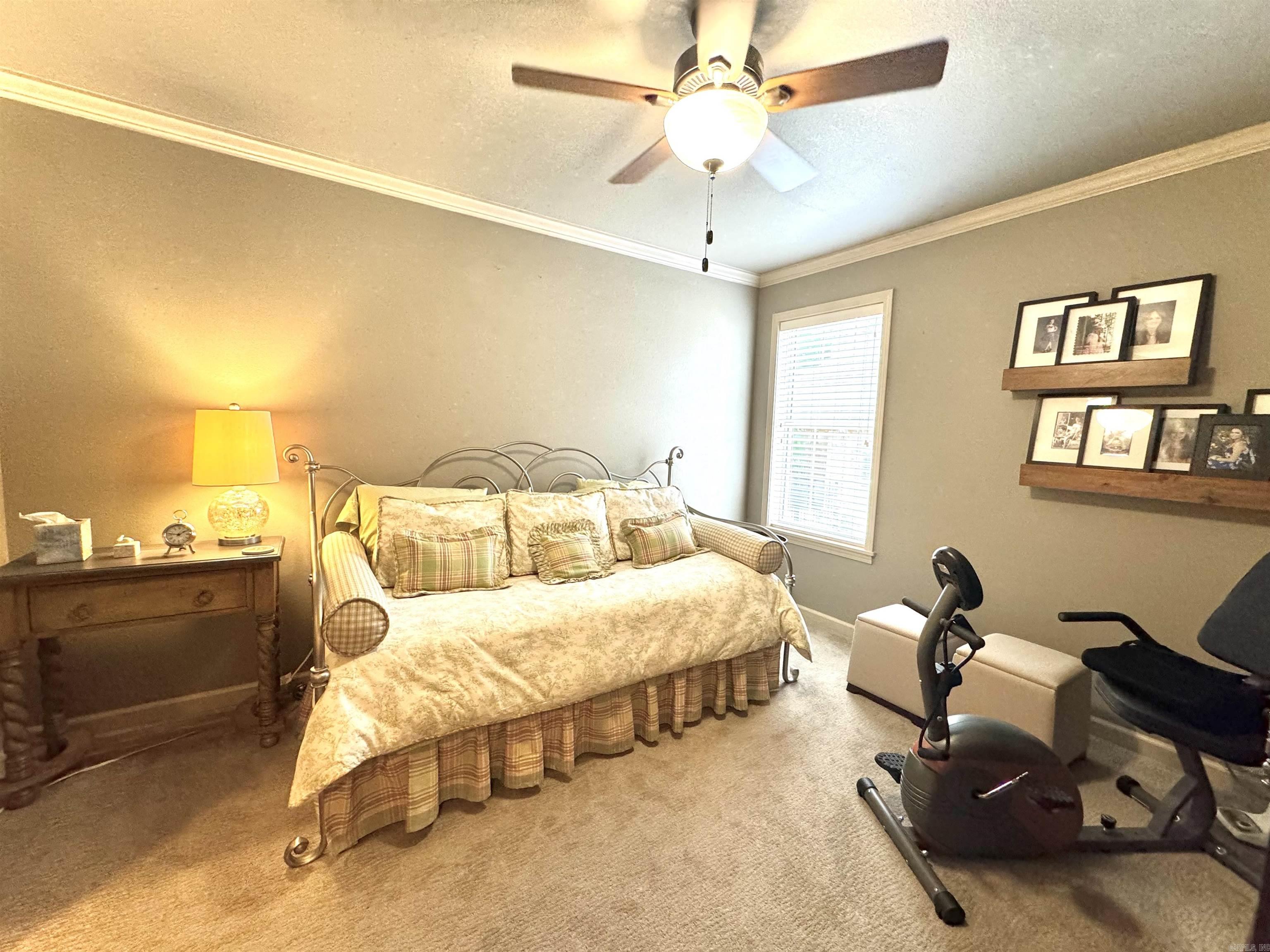 RIVER OAKS - Residential