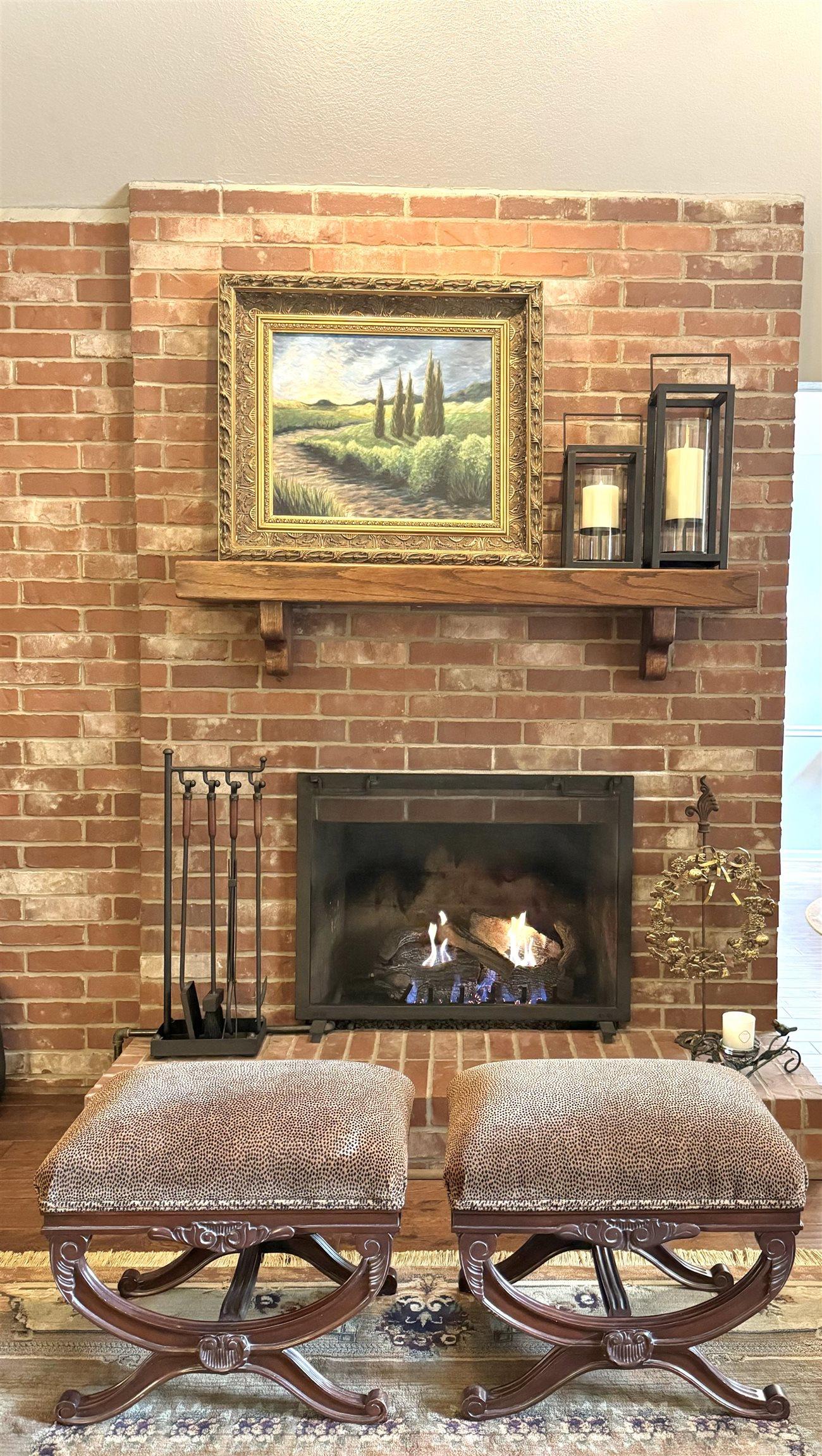 RIVER OAKS - Residential