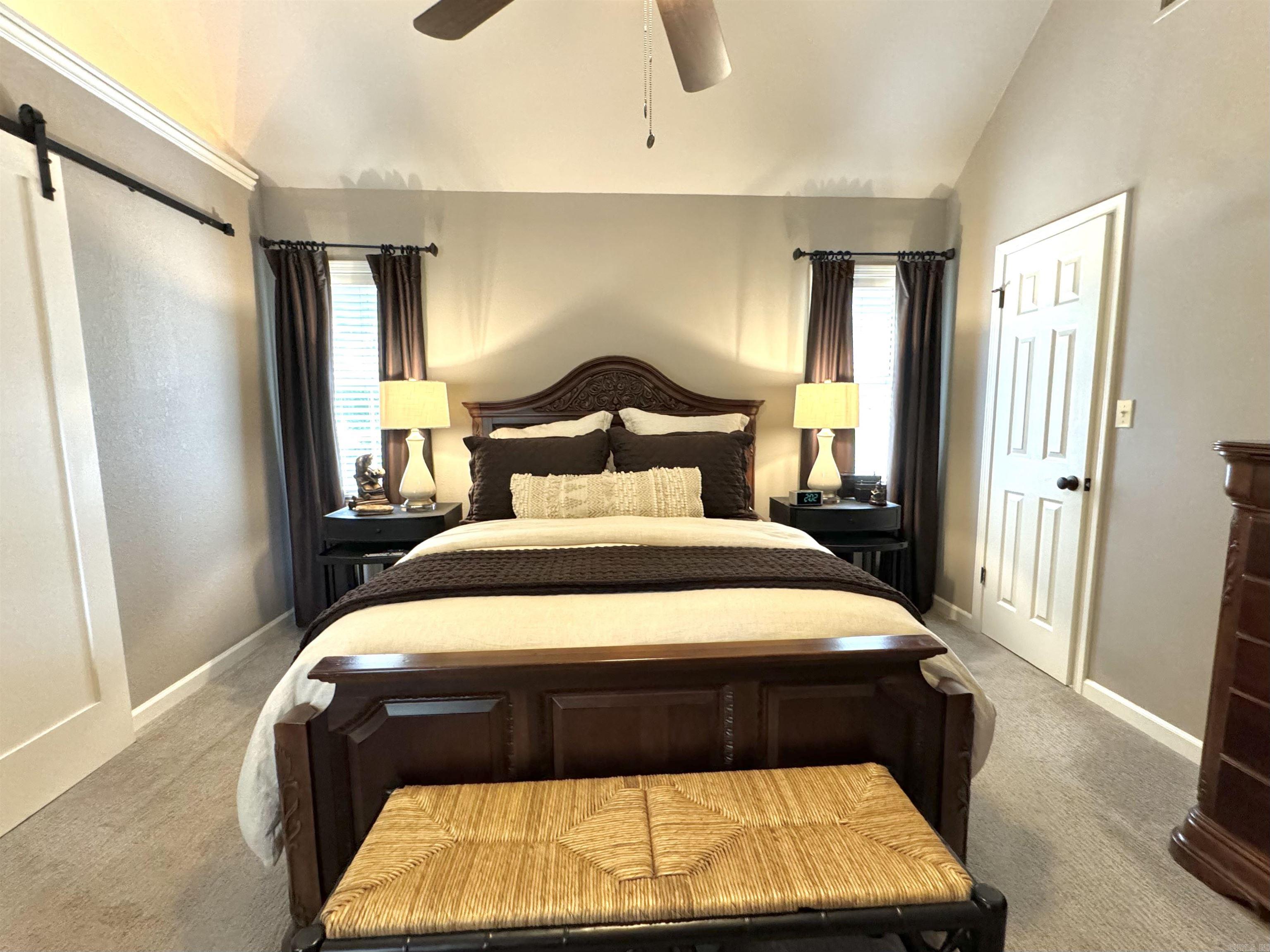 RIVER OAKS - Residential