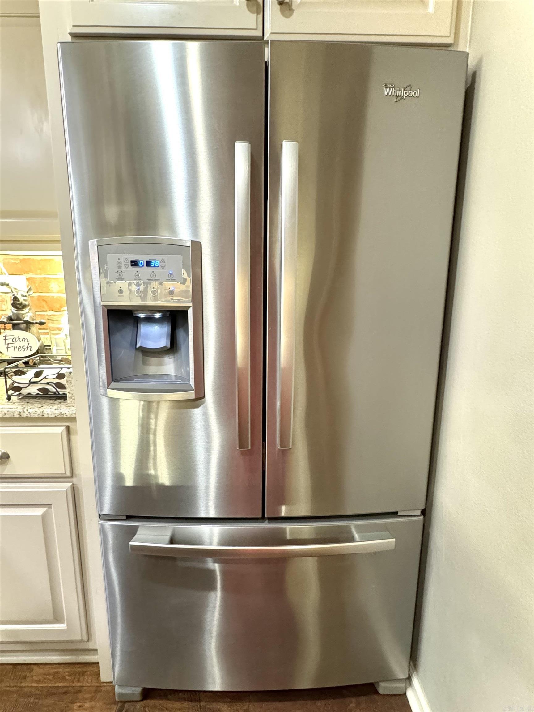 RIVER OAKS - Residential