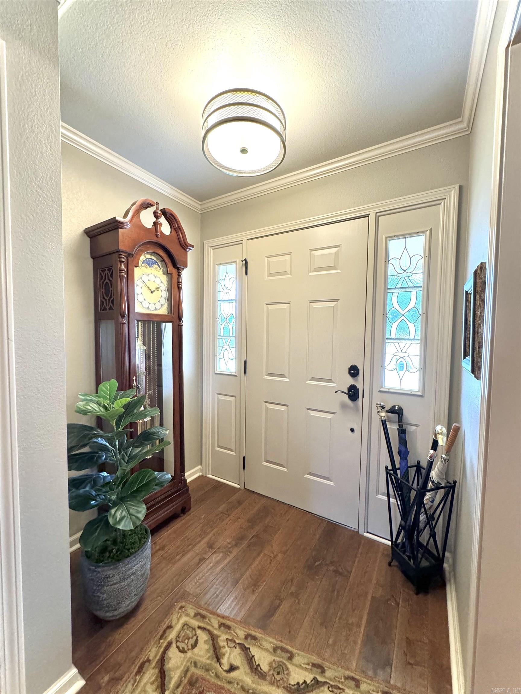 RIVER OAKS - Residential