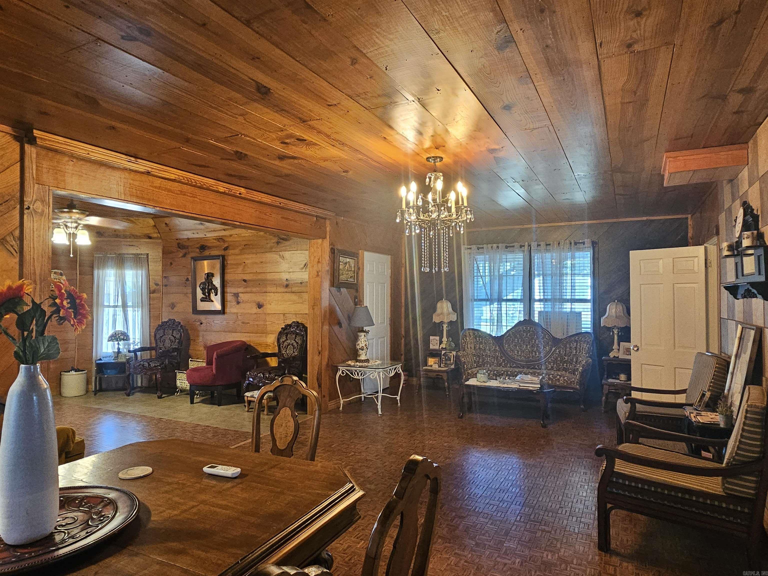 Metes & Bounds - Residential