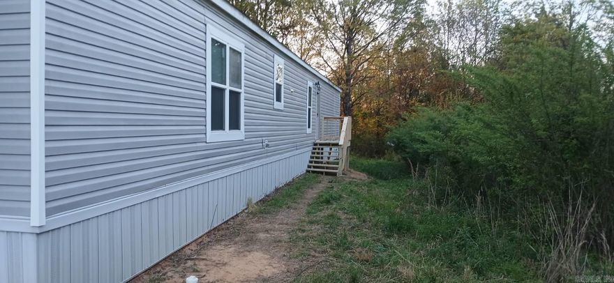 For Sale: 3 Bed, 2 Bath Single-Wide Mobile Home on 3 Acres with Shop  Affordable country living! This 3 bedroom, 2 bathroom single-wide mobile home sits on a spacious 3-acre lot. Plenty of room to spread out, garden, or even add more structures.