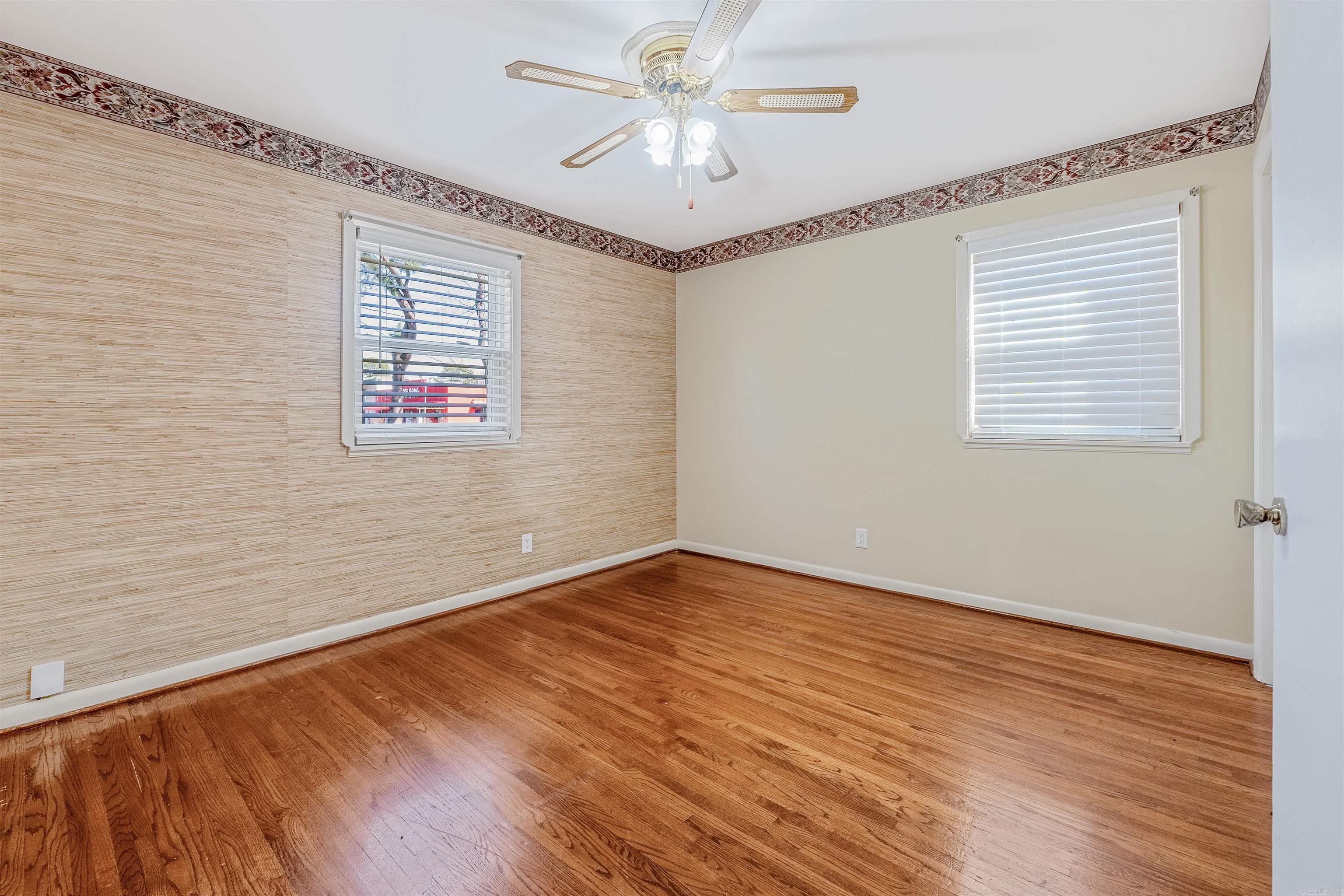 TREASURE HILL - Residential