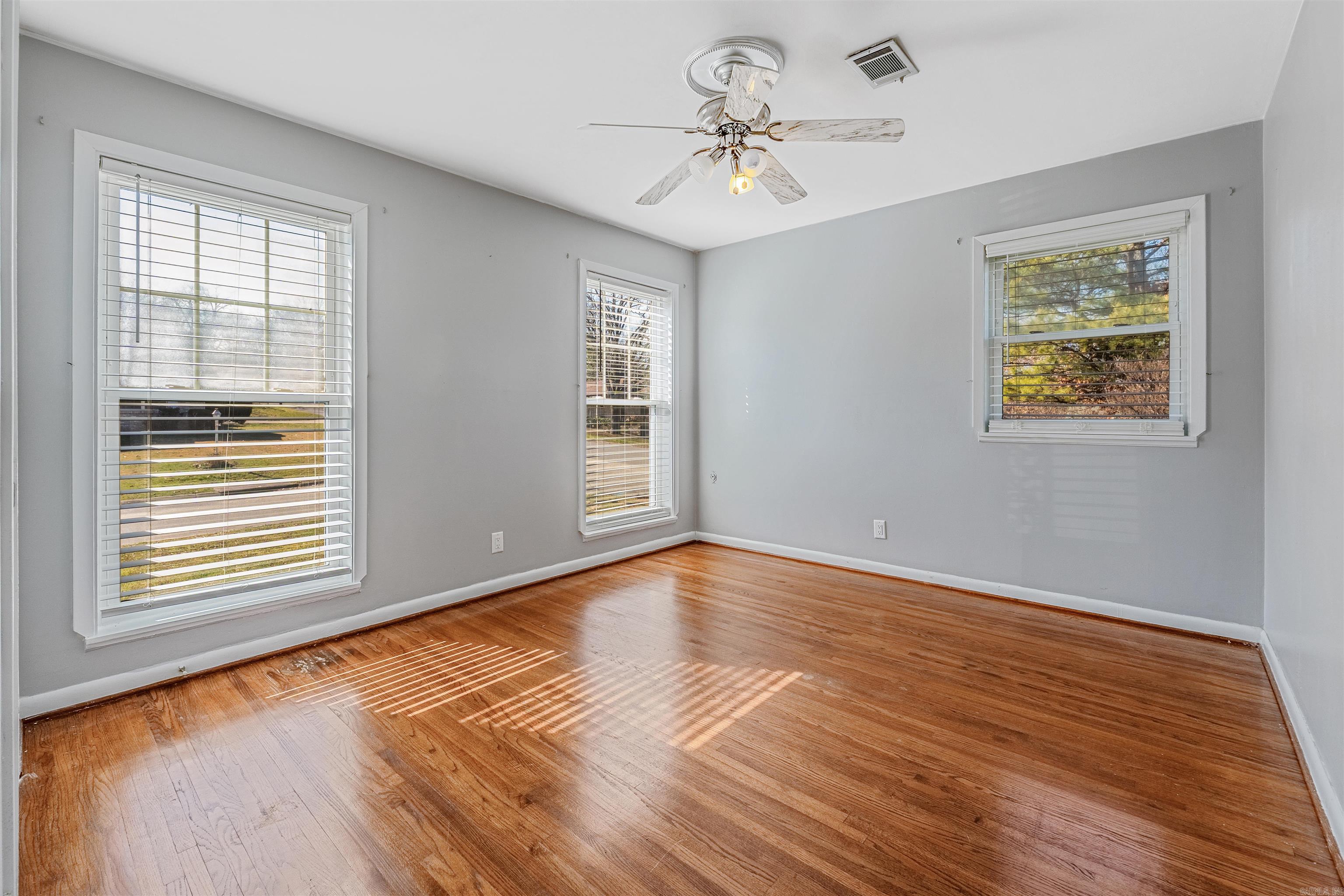 TREASURE HILL - Residential