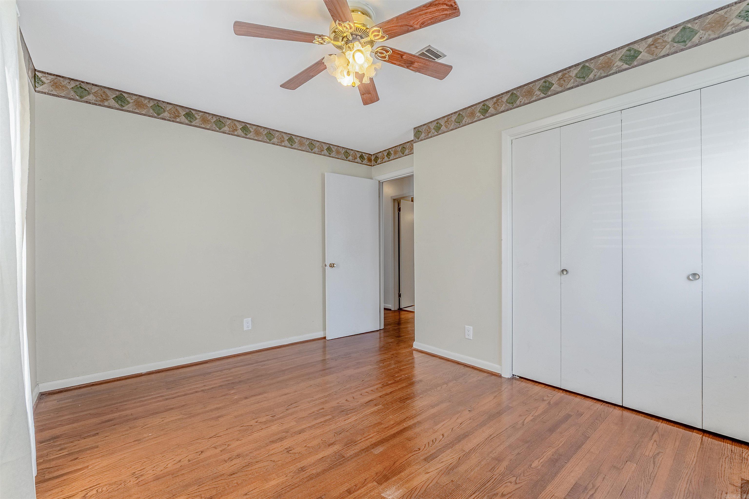 TREASURE HILL - Residential