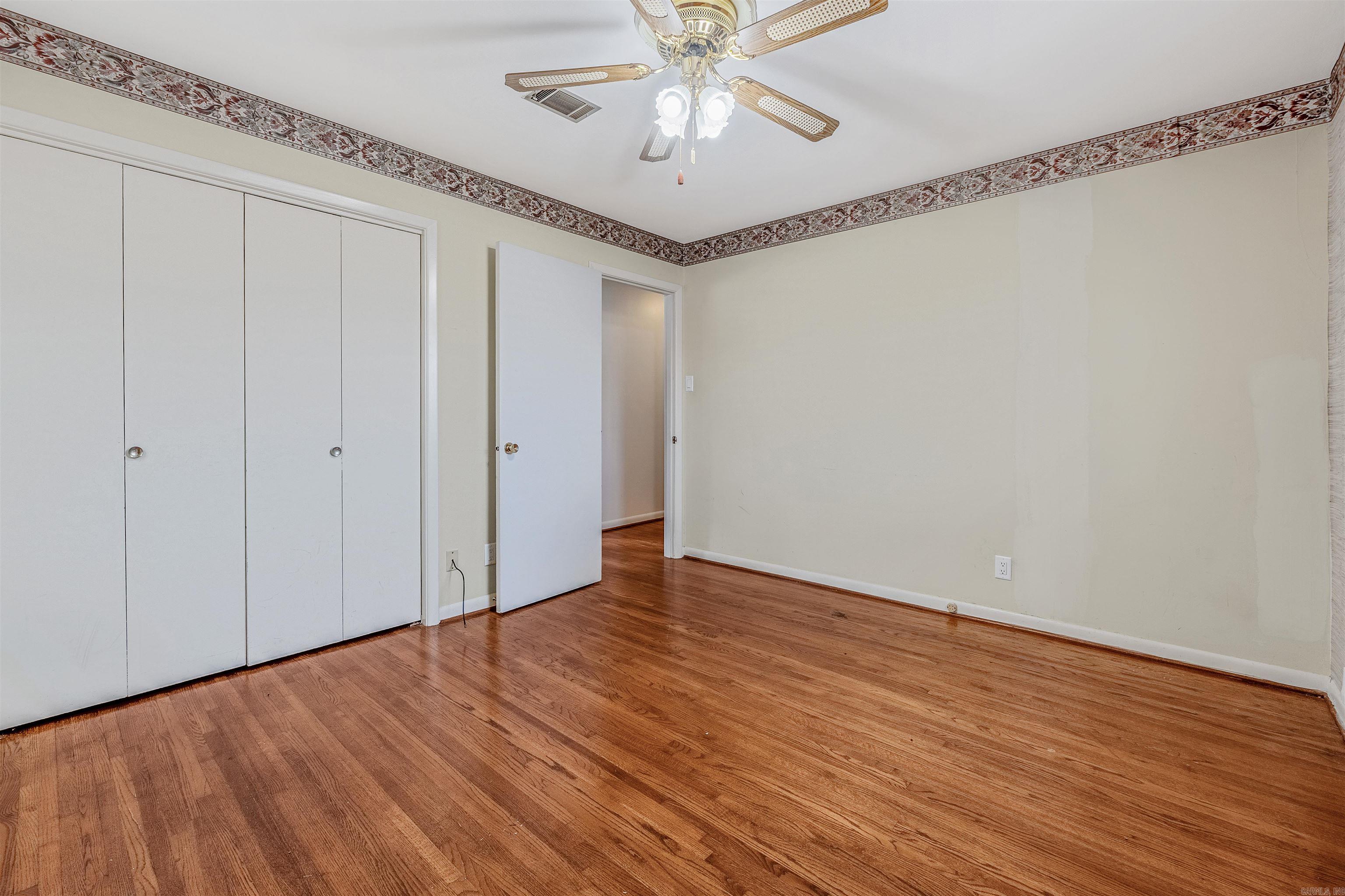 TREASURE HILL - Residential