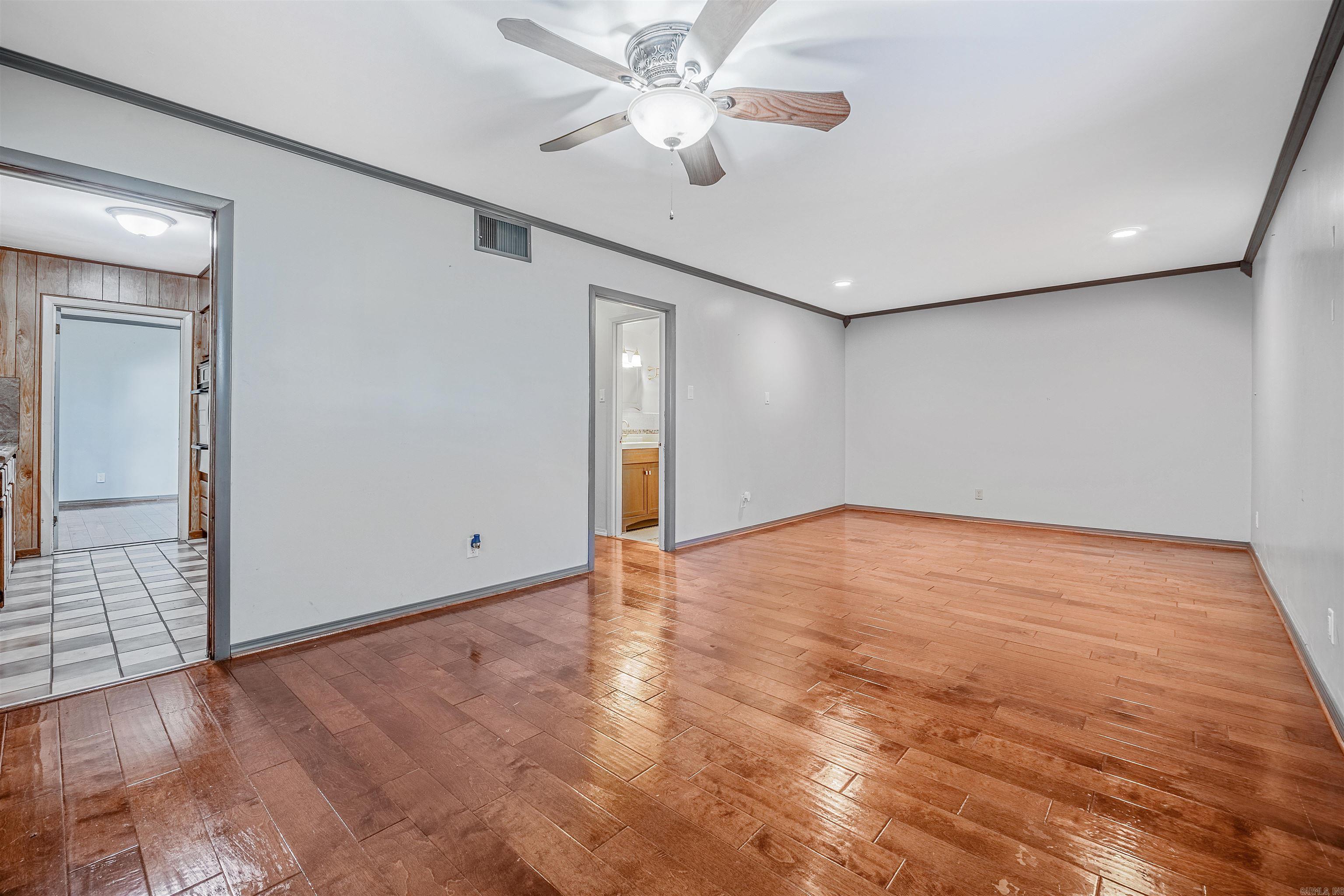 TREASURE HILL - Residential