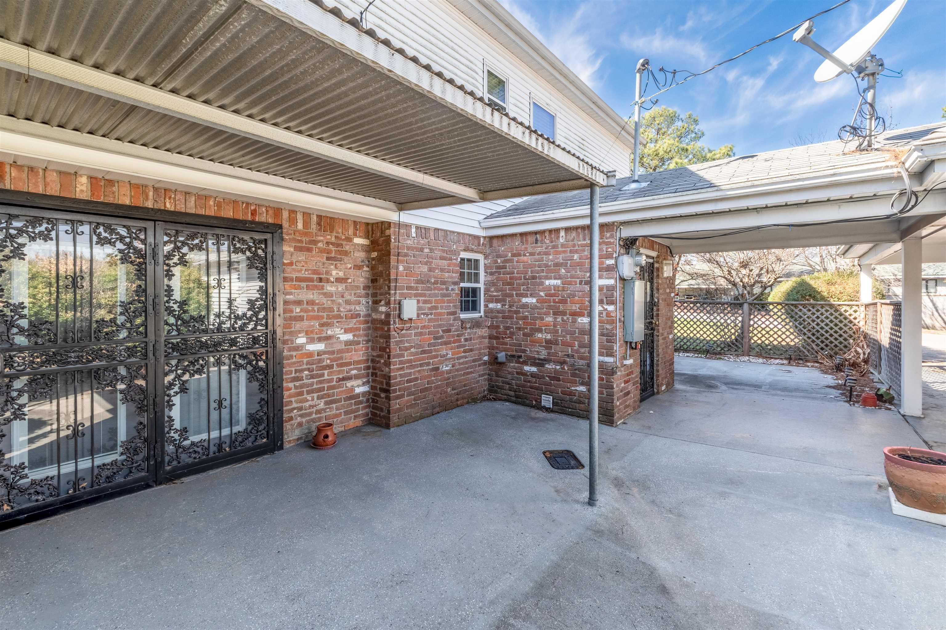 TREASURE HILL - Residential