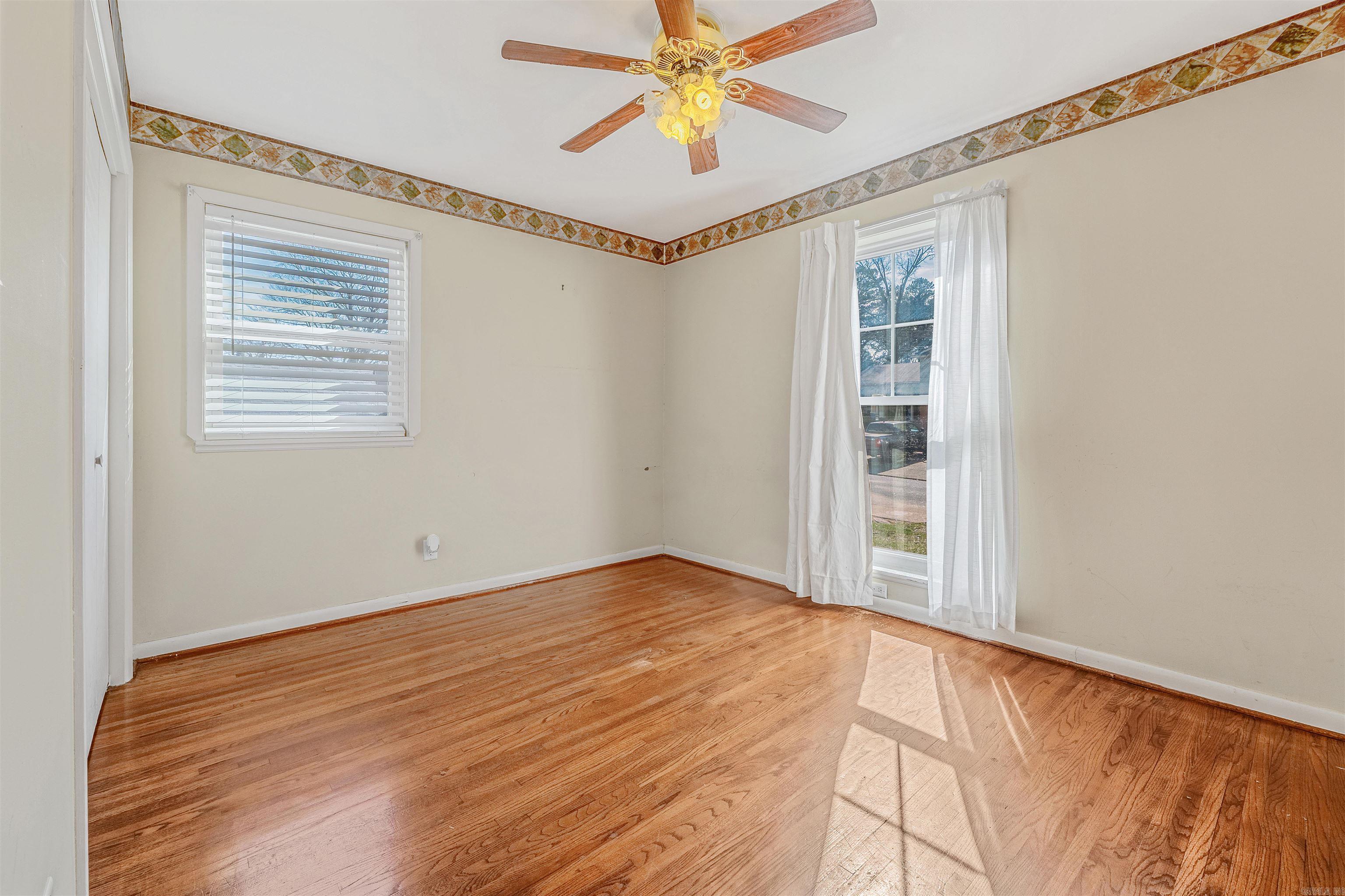 TREASURE HILL - Residential